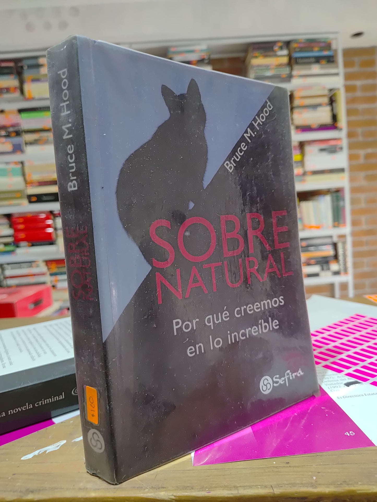 SOBRE NATURAL POR BRUCE M. HOOD USADO NOVELAS JUAREZ 515
