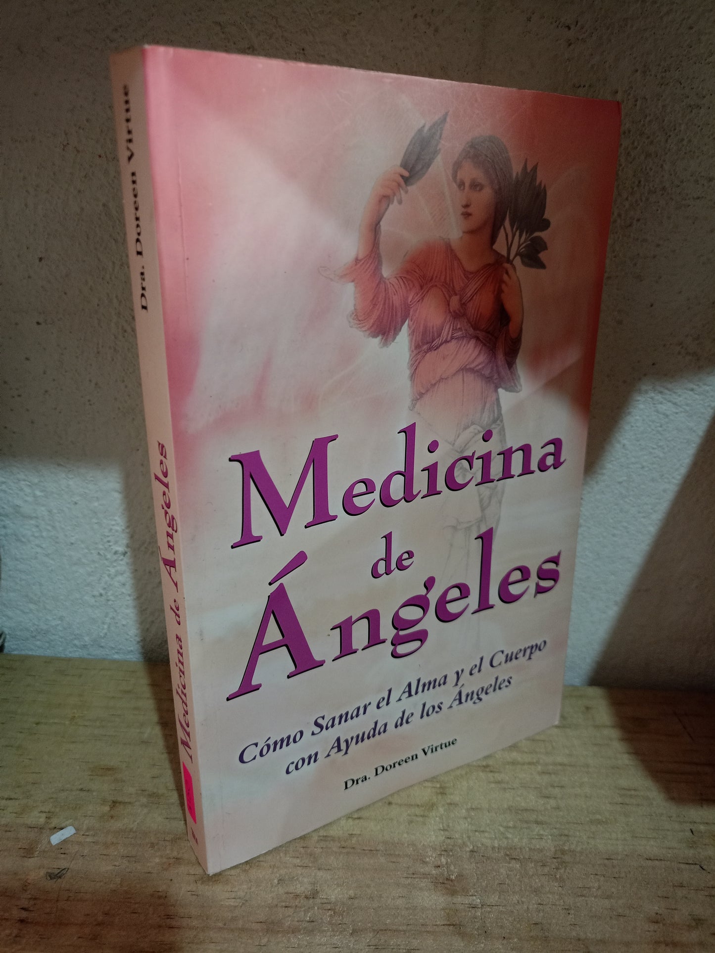 MEDICINA DE ÁNGELES POR DOREEN VIRTUE USADO ESOTERISMO PERSONAL LITERARIO 305