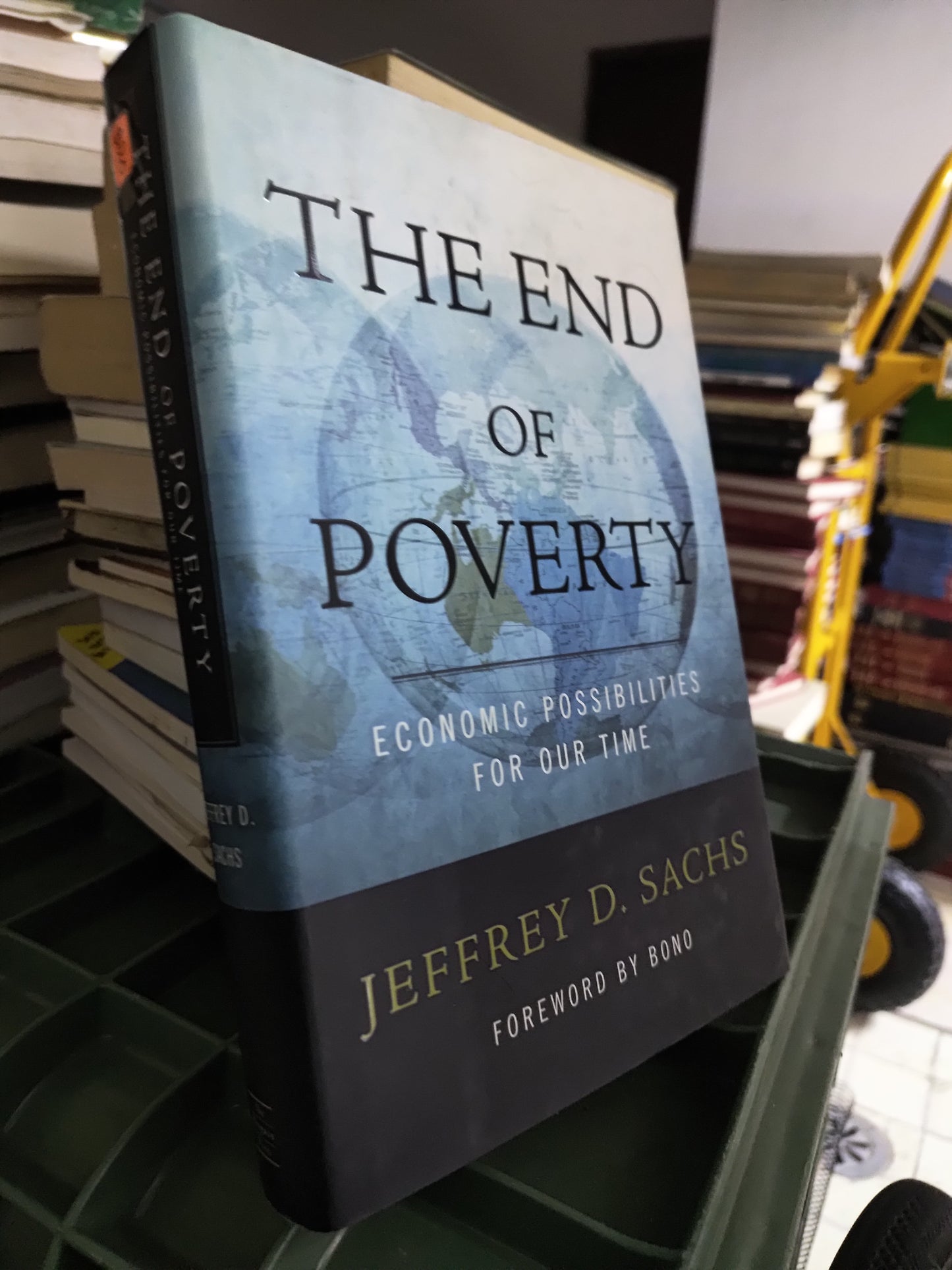 THE END OF POVERTY POR JEFFREY D. SACHS USADO IDIOMAS JUAREZ 515