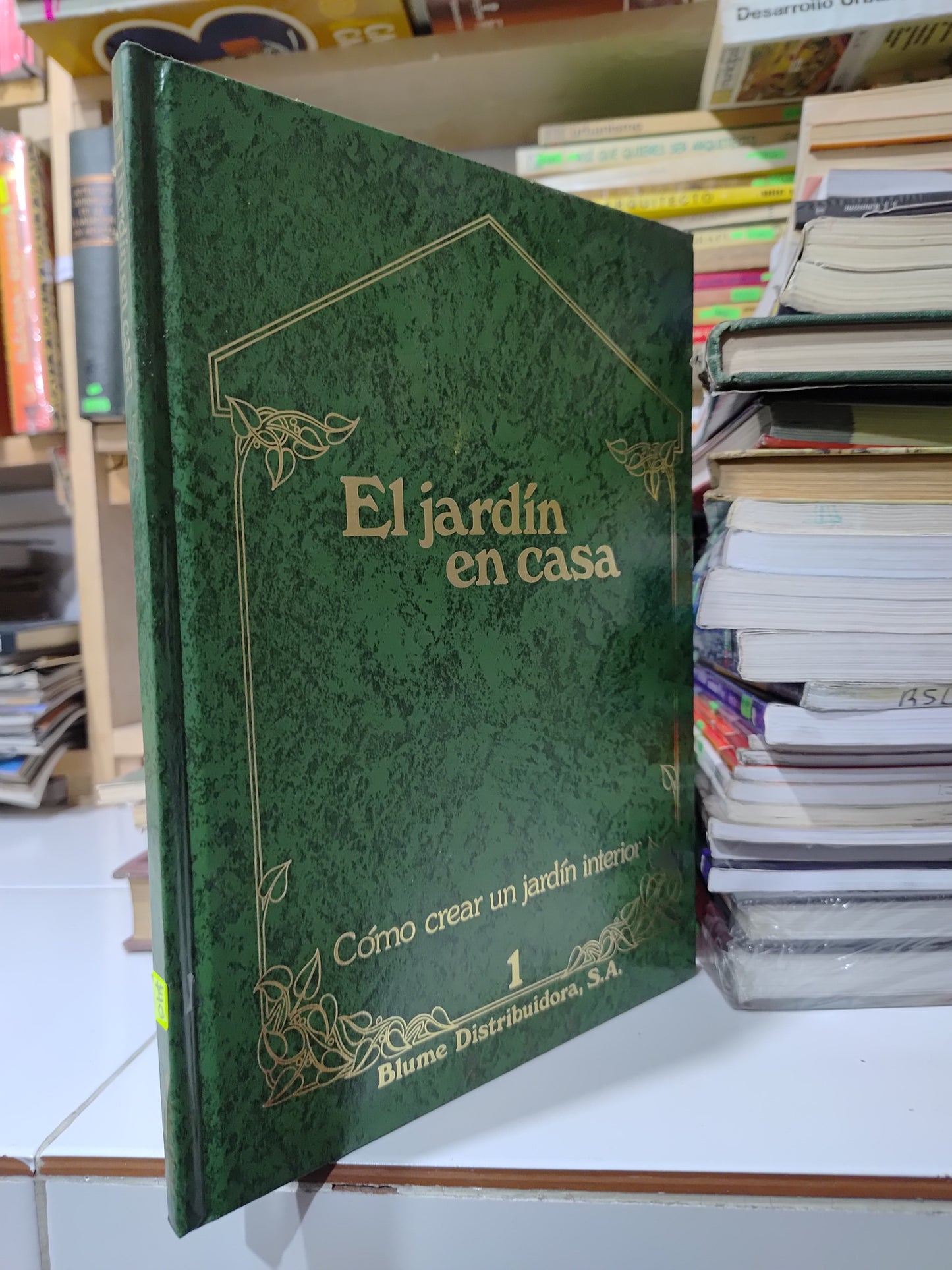 EL JARDIN EN CASA POR EDITORIAL BLUME USADO AGRICULTURA JUAREZ 507