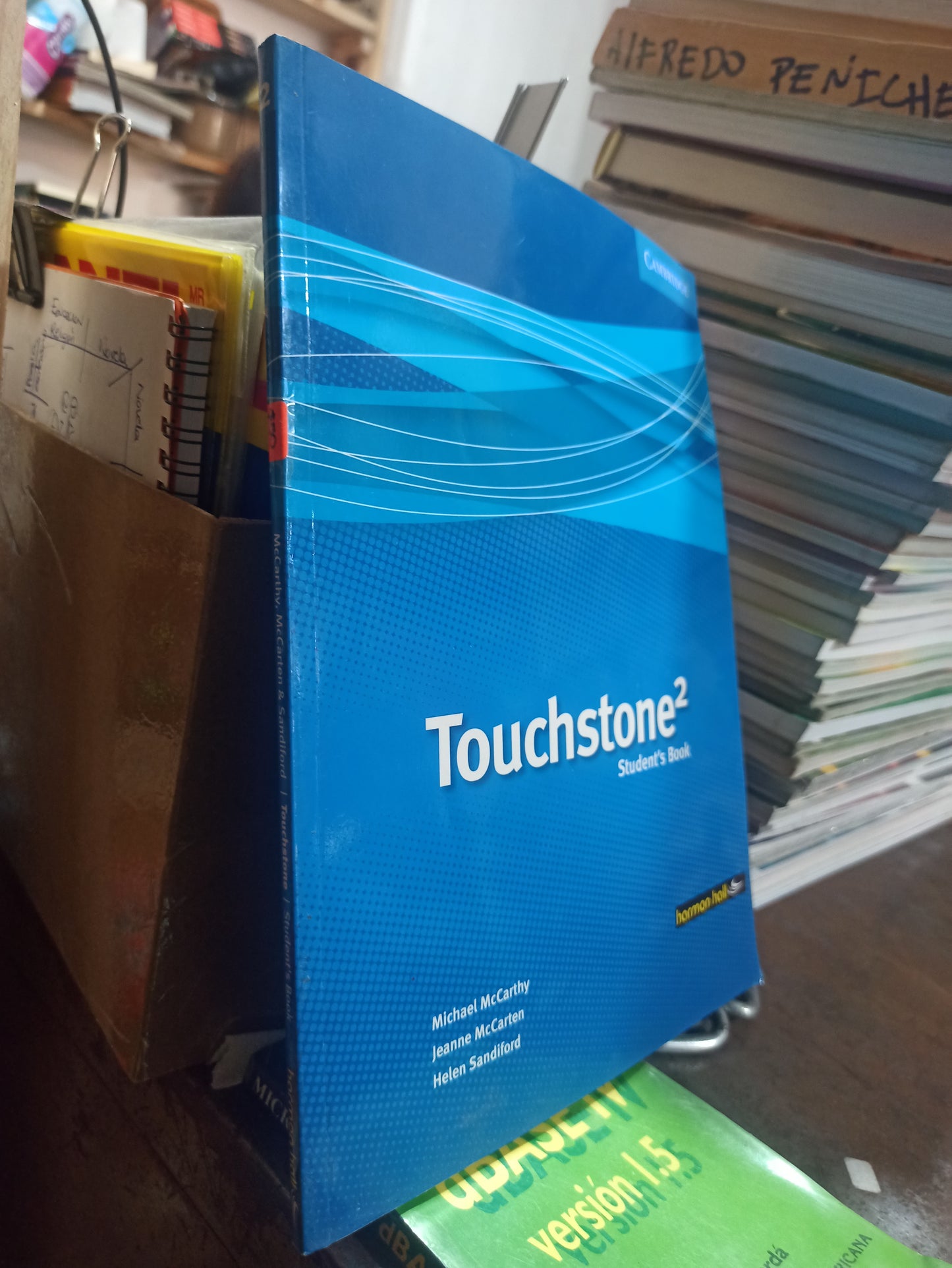 TOUCHSTONE 2 STUDENTS BOOK POR MICHAEL MCCARTHY USADO IDIOMAS ALDAMA