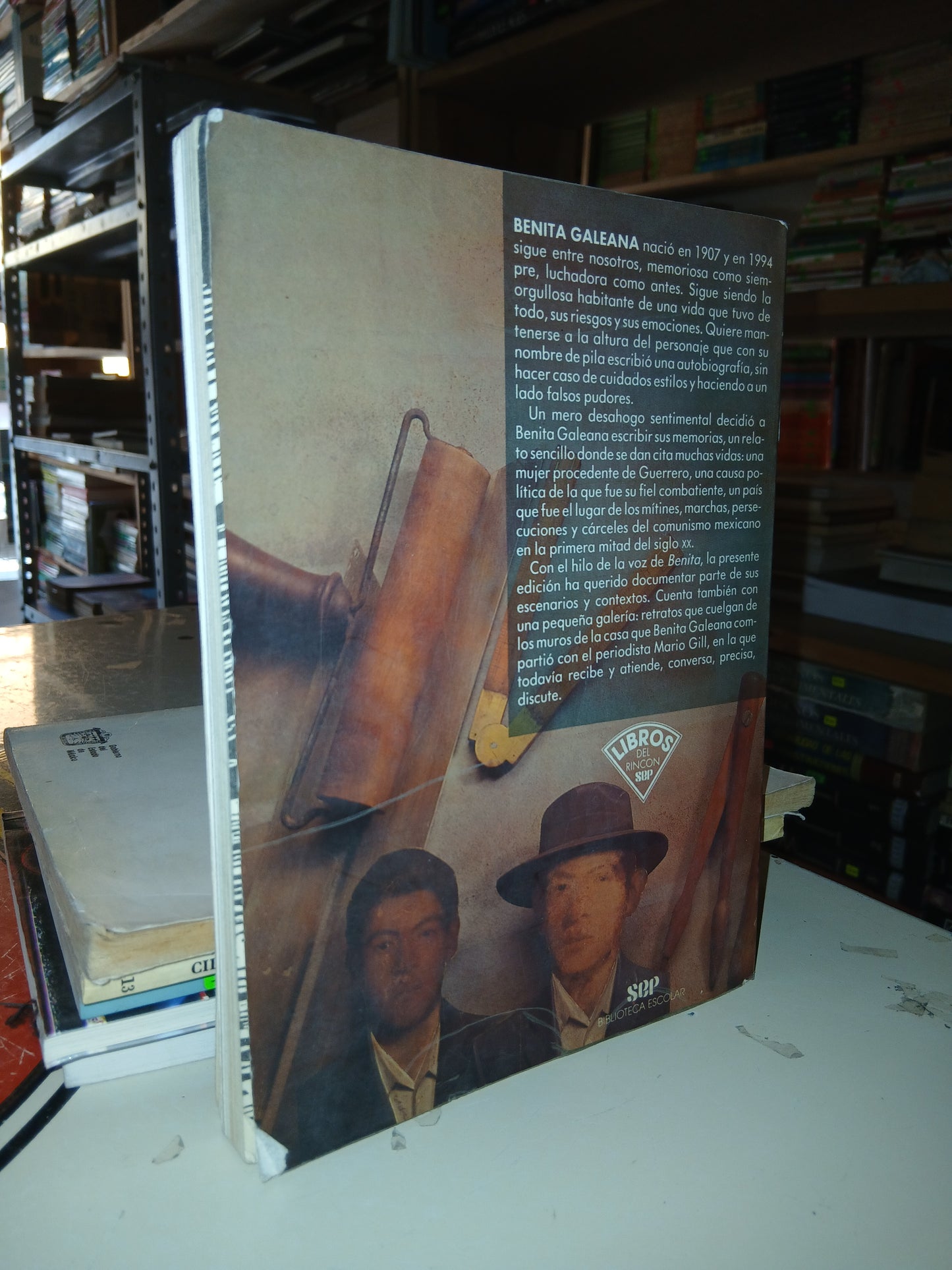 BENITA POR BENITA GALEANA USADO NOVELA LITERARIO 207