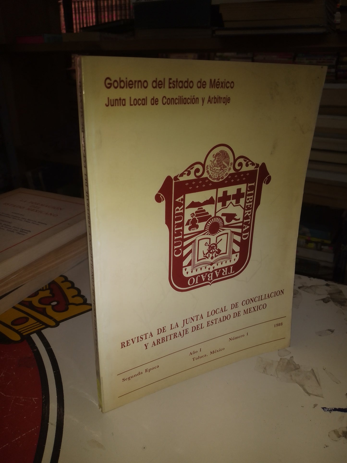 REVISTA DE LA JUNTA LOCAL DE CONCILIACIÓN Y ARBITRAJE DEL ESTADO DE MÉXICO USADO DERECHO LITERARIO 207