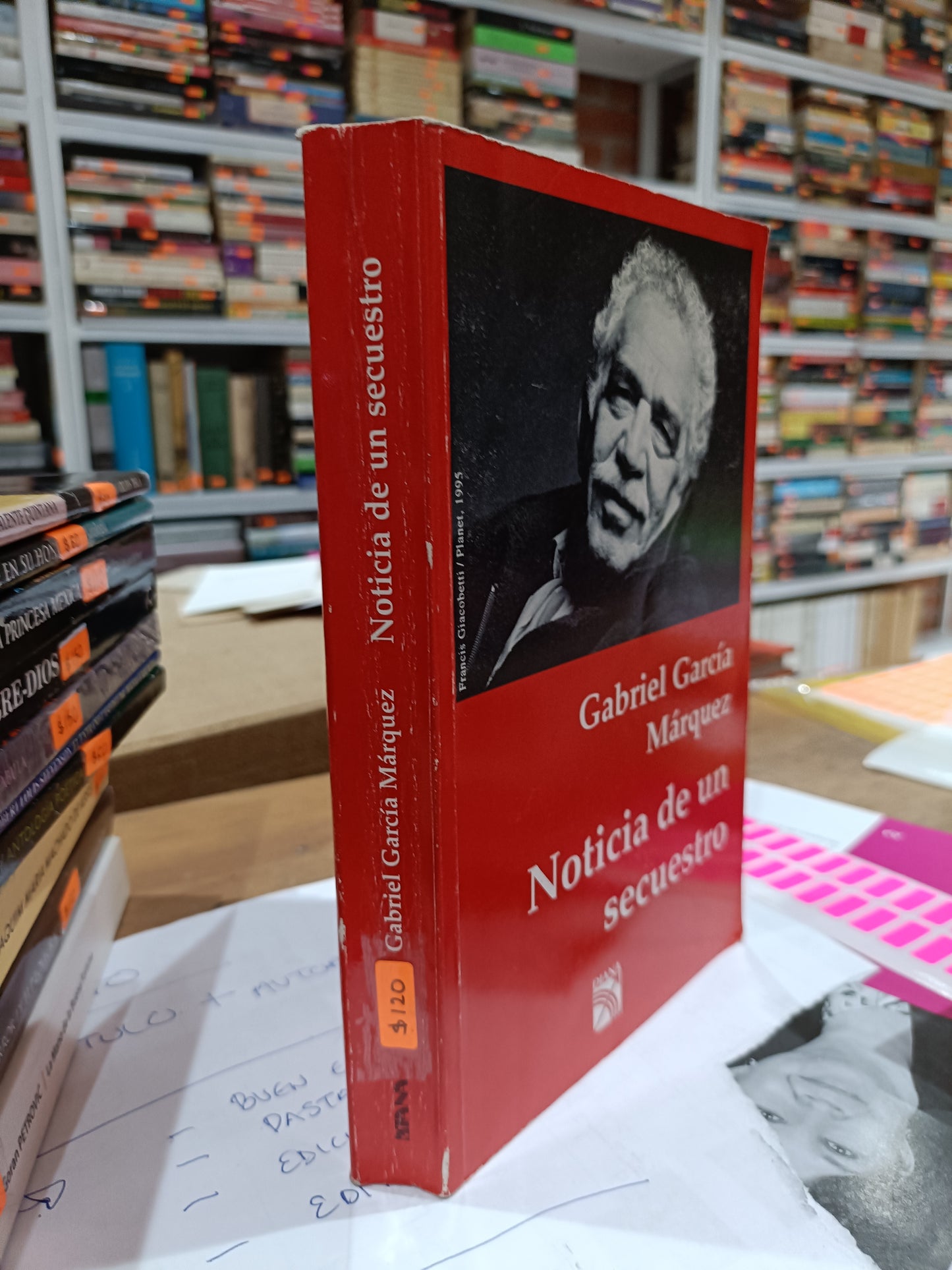 NOTICIA DE UN SECUESTRO POR GABRIEL GARCIA MARQUEZ USADO NOVELA JUAREZ 515