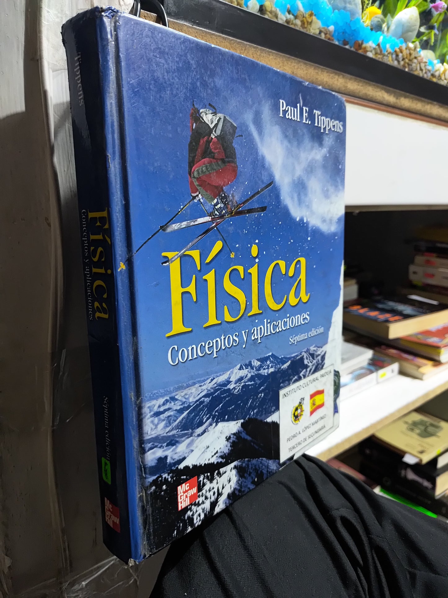 FISICA CONCEPTOS Y APLICACIONES POR PAUL E. TIPPENS USADO FISICA JUAREZ