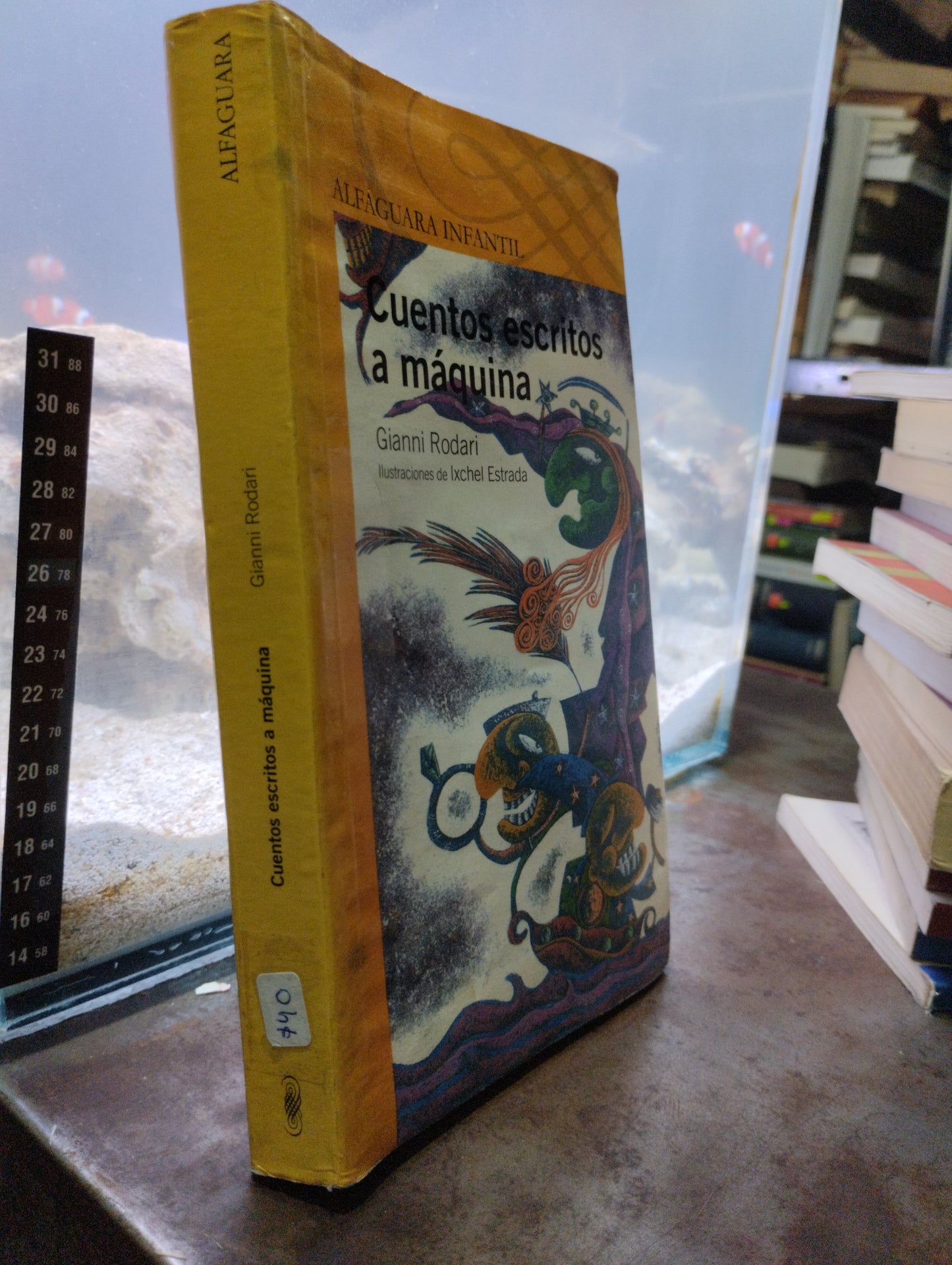 CUENTOS ESCRITOS A MAQUINA POR GIANNI RODARI USADO INFANTIL ALDAMA