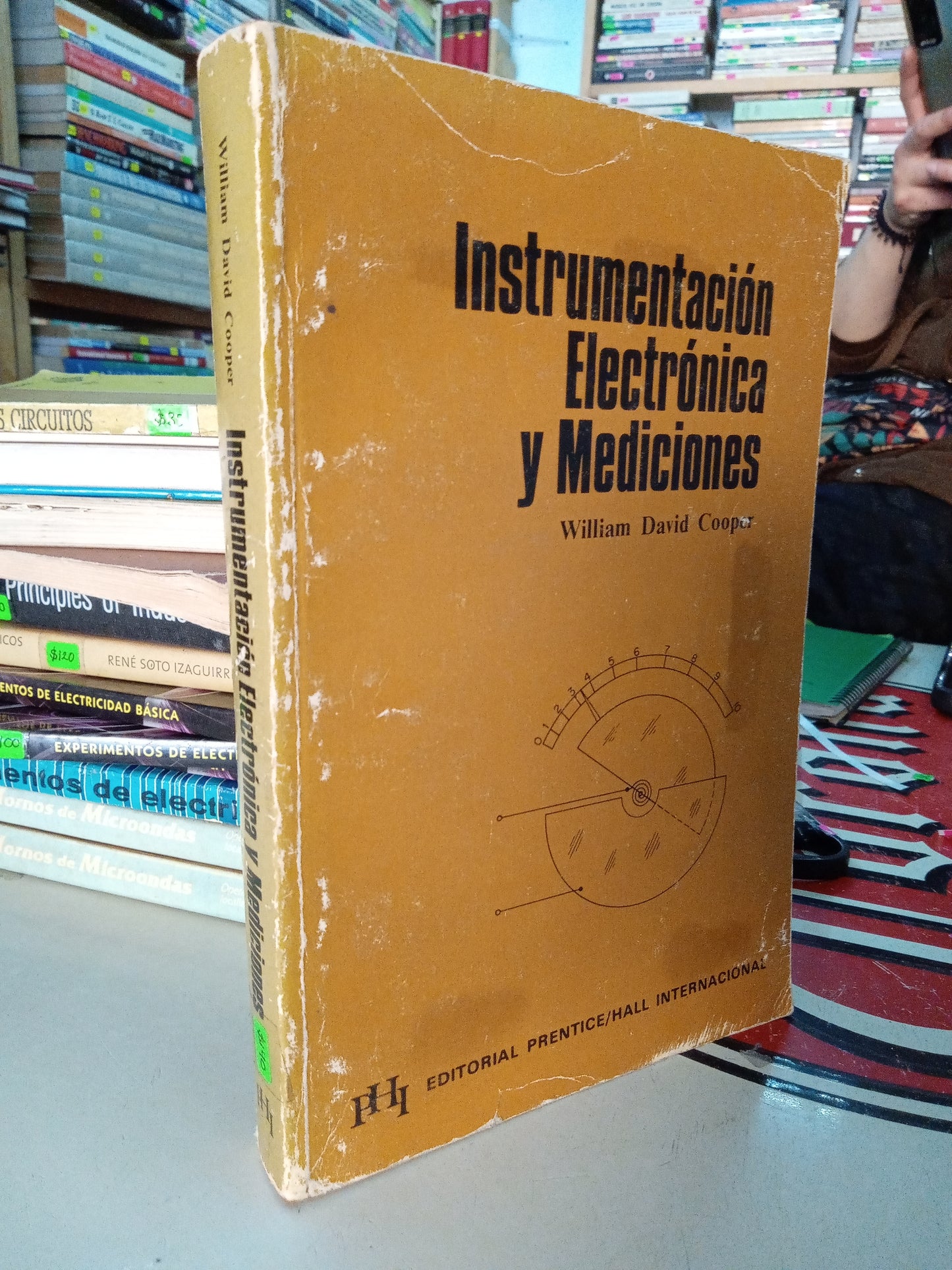 INSTRUMENTACION ELECTRONICA Y MEDICIONES POR WILLIAM DAVID COOPER USADO OFICIOS LITERARIO 207