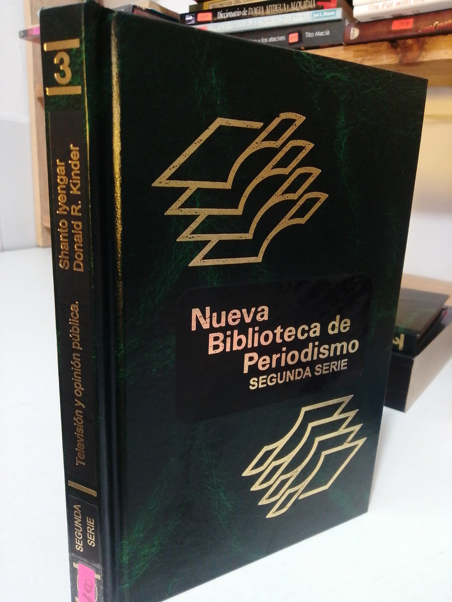 TELEVISION Y OPINION PUBLICA POR SHANTO LYENGAR Y DONALD KINDER USADO HISTORIA JUAREZ