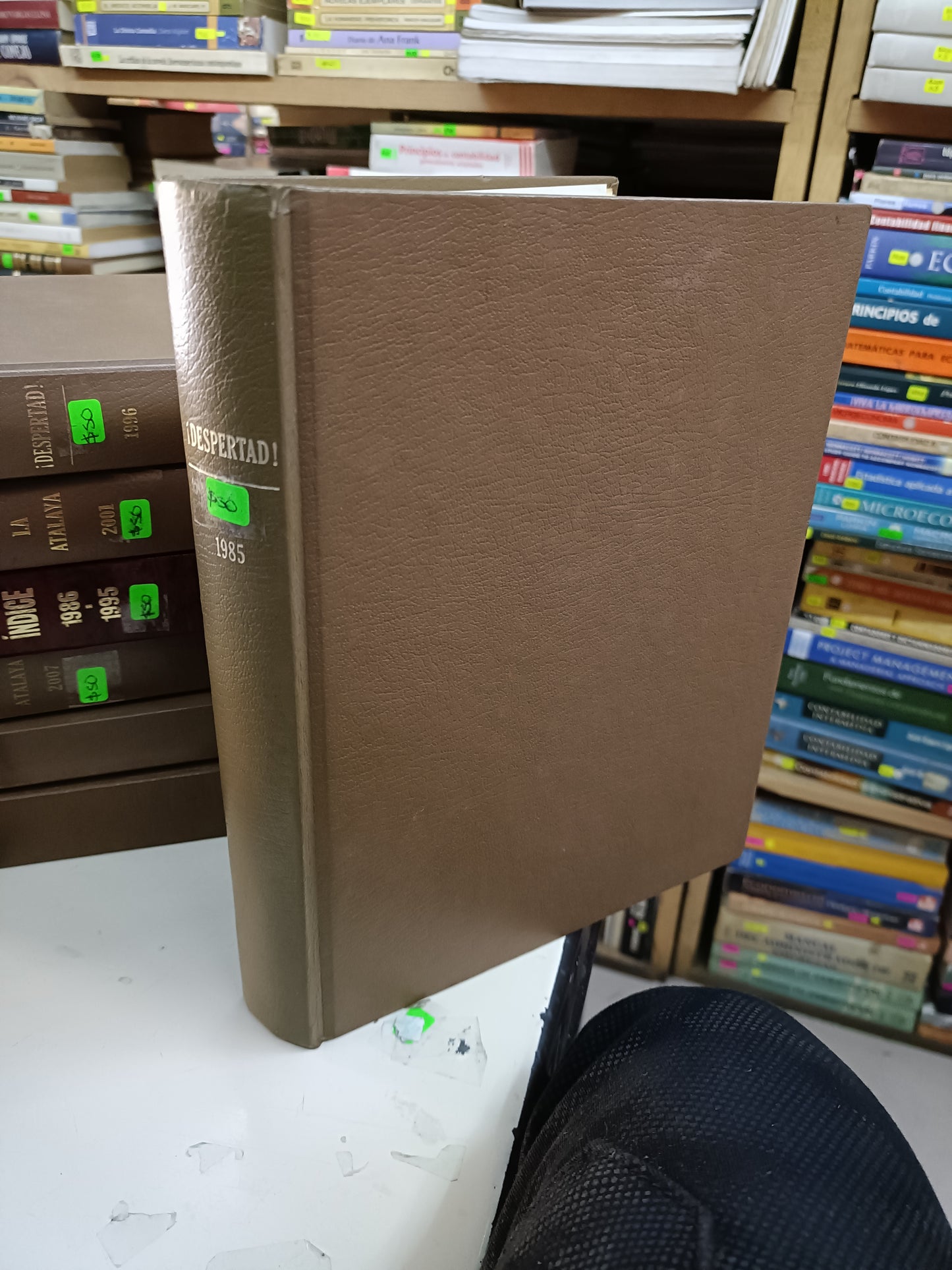 ¡DESPERTAD! 1985 USADO RELIGIÓN LITERARIO 207