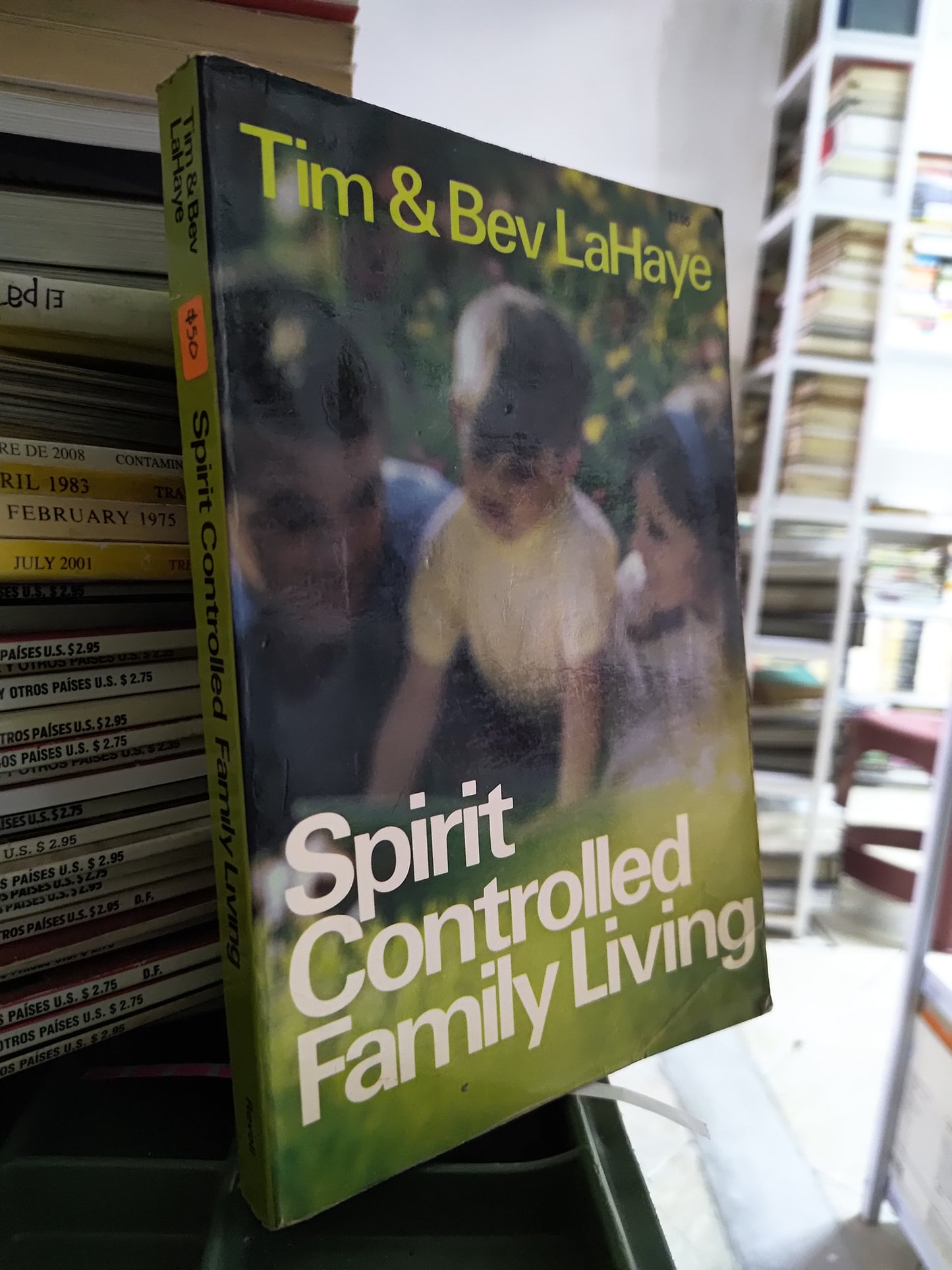 SPIRIT CONTROLLED FAMILY LIVING POR TIM LAHAYE USADO IDIOMAS JUAREZ 515