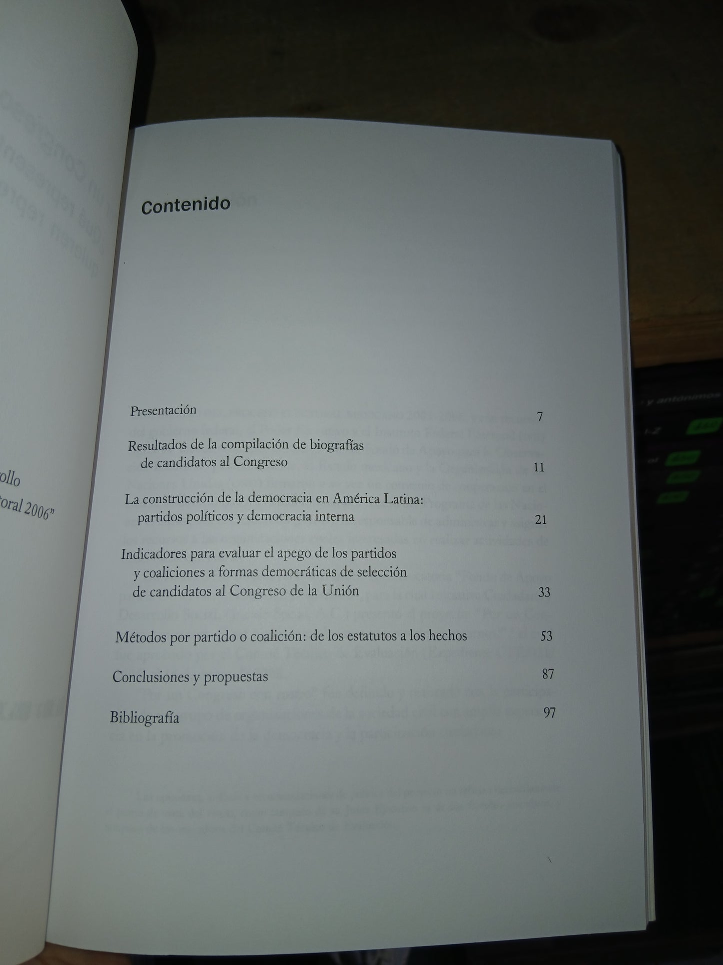 POR UN CONGRESO CON ROSTRO USADO DERECHO LITERARIO 207