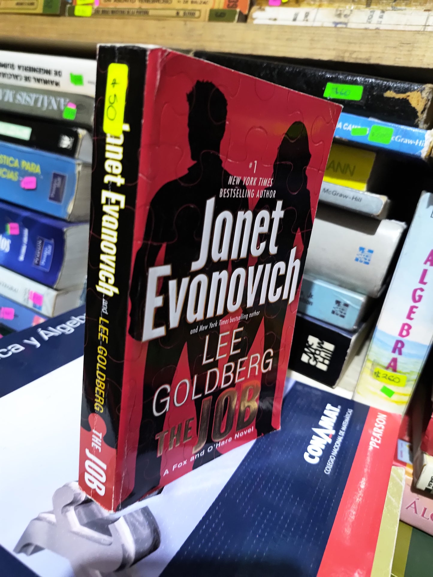 THE JOB POR JANET EVANOVICH USADO IDIOMAS JUAREZ 507