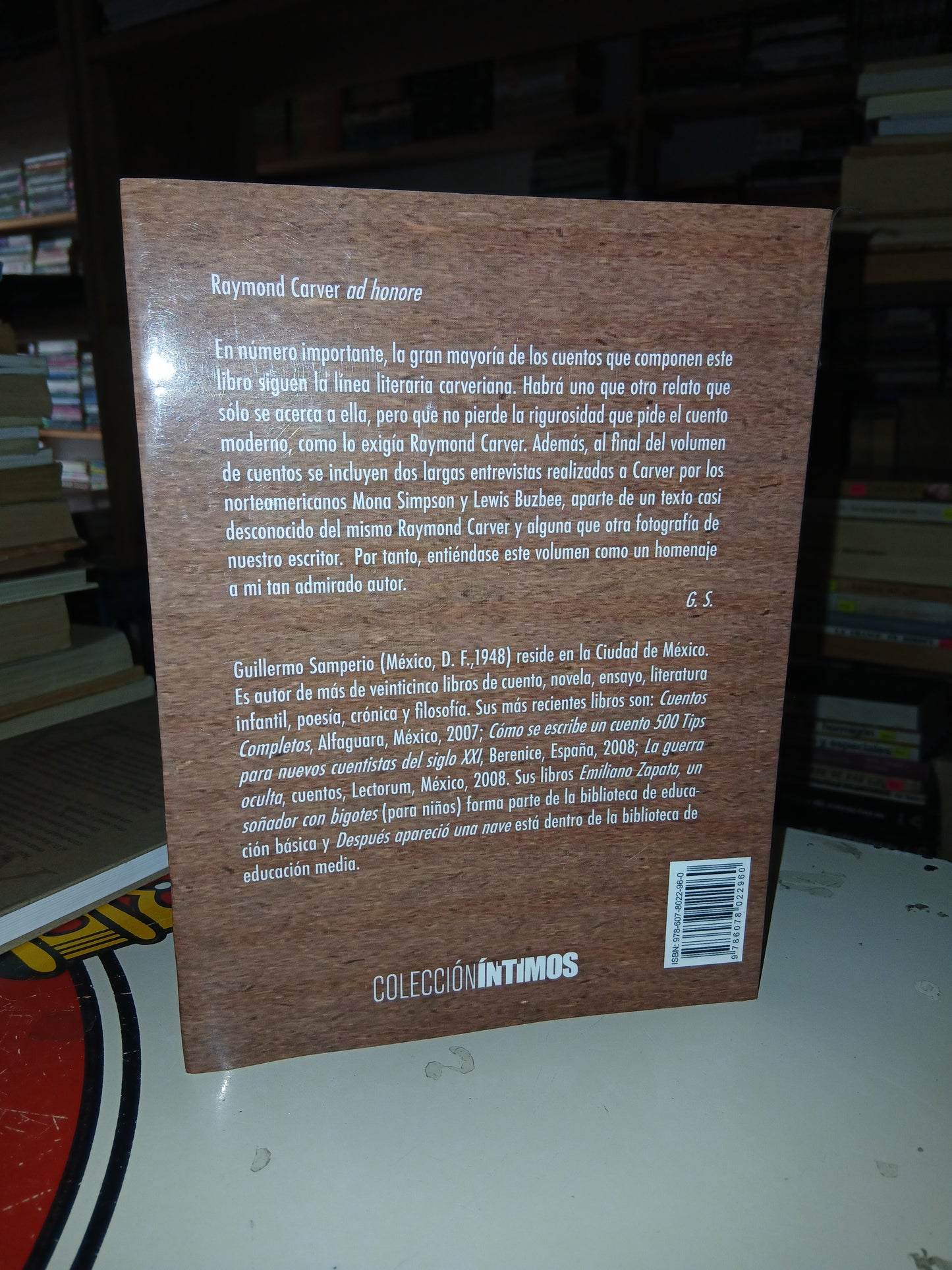 AL FONDO SE ESCUCHA EL RUMOR DEL OCÉANO POR GUILLERMO SAMPERIO USADO ANTOLOGÍA LITERARIO 207