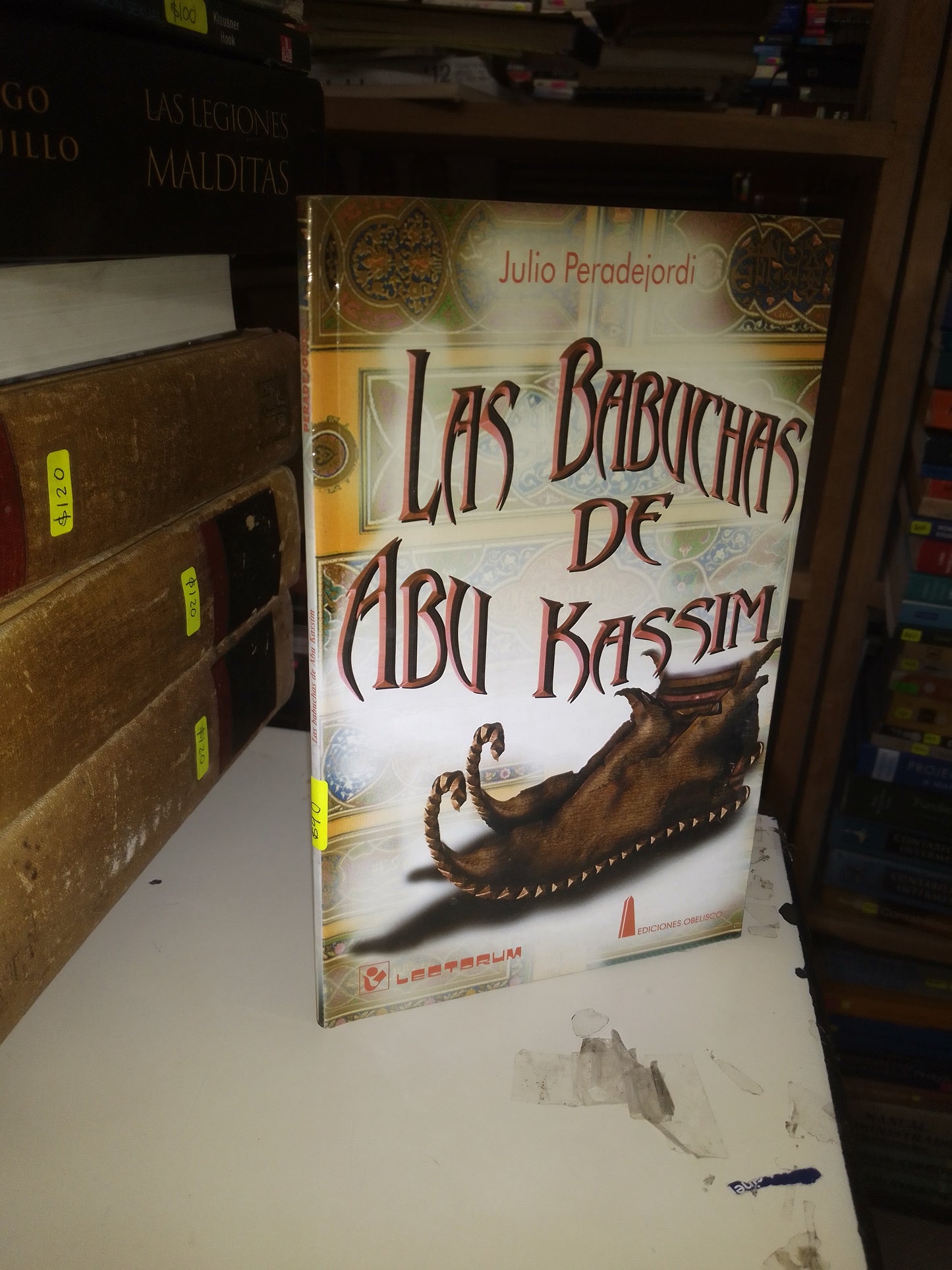 LAS BABUCHAS DE ABU KASSIM USADO NOVELA LITERARIO 207