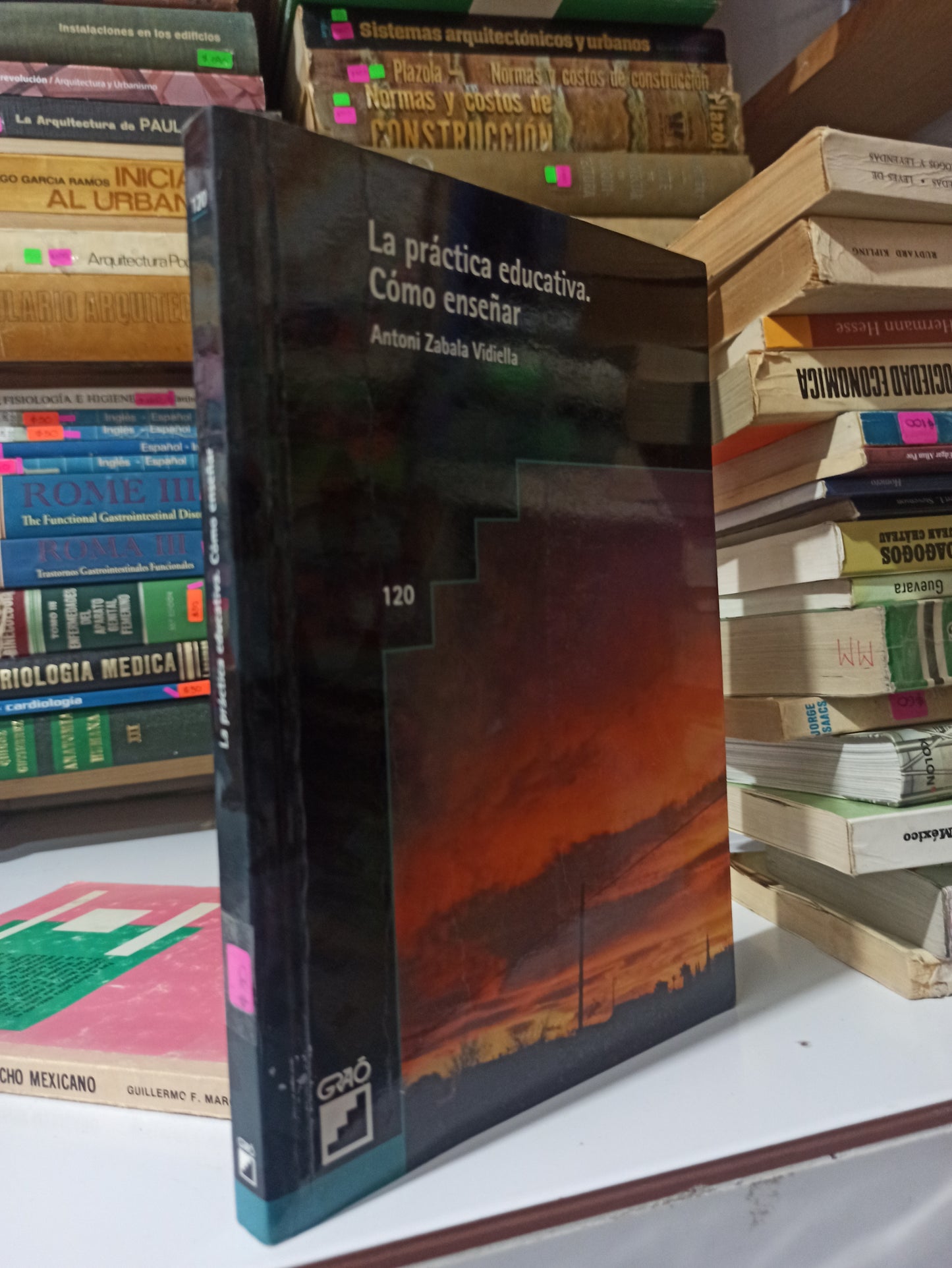 LA PRACTICA EDUCATIVA COMO ENSEÑAR POR ANTONI ZABALA VIDIELLA USADO EDUCACIÓN JUÁREZ