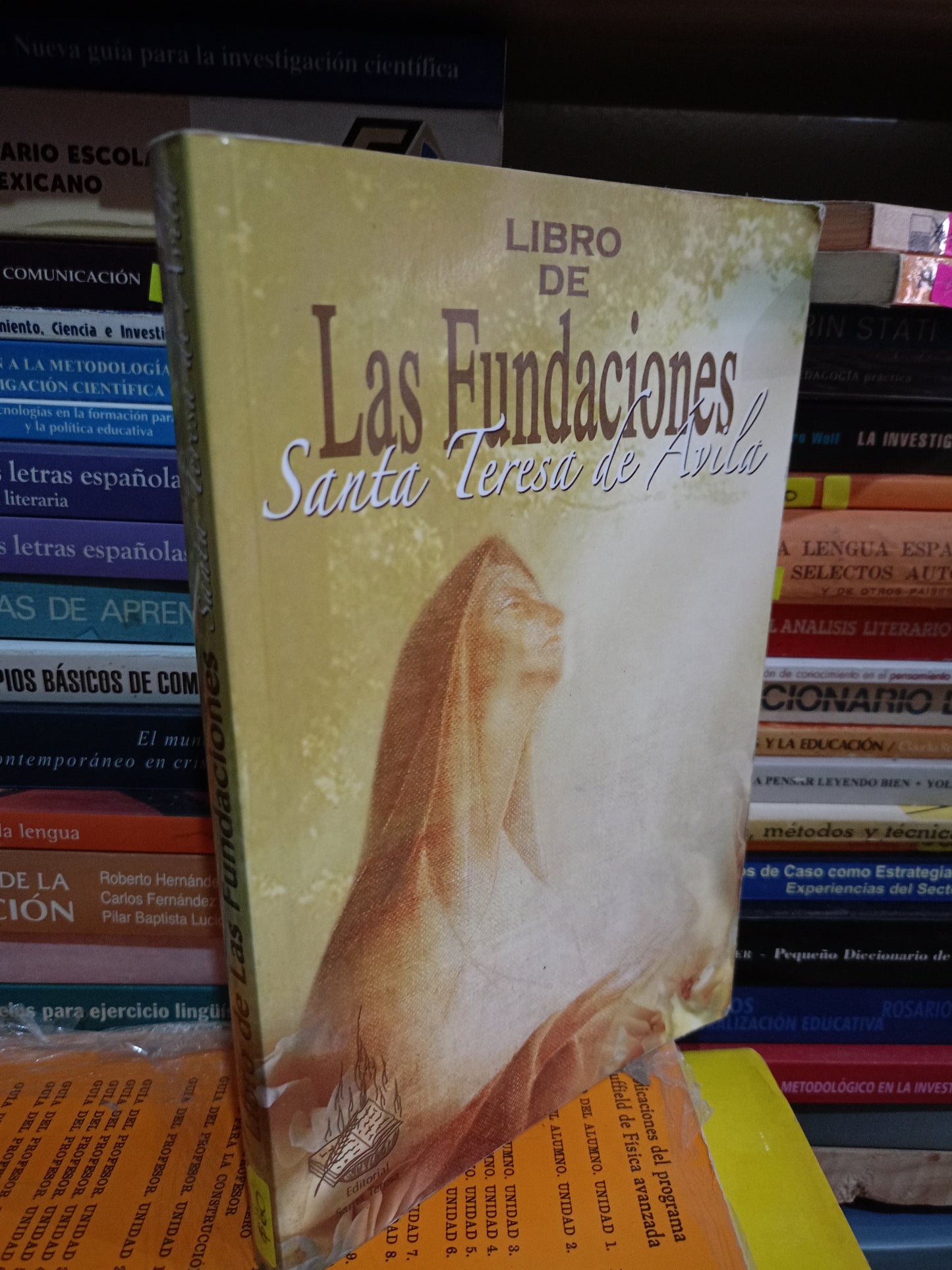 LIBRO DE LAS FUNDACIONES POR SANTA TERESA DE AVILA USADO RELIGIÓN LITERARIO 305