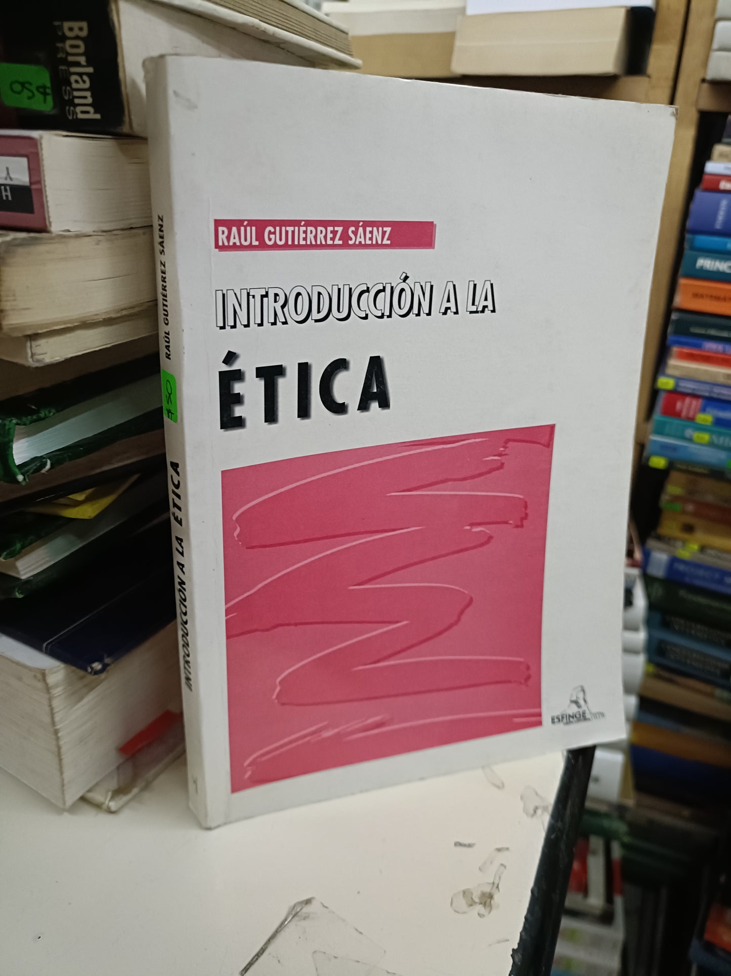 INTRODUCCION A LA ETICA POR RAUL GUTIÉRREZ SAENZ USADO EDUCACIÓN LITERARIO 207