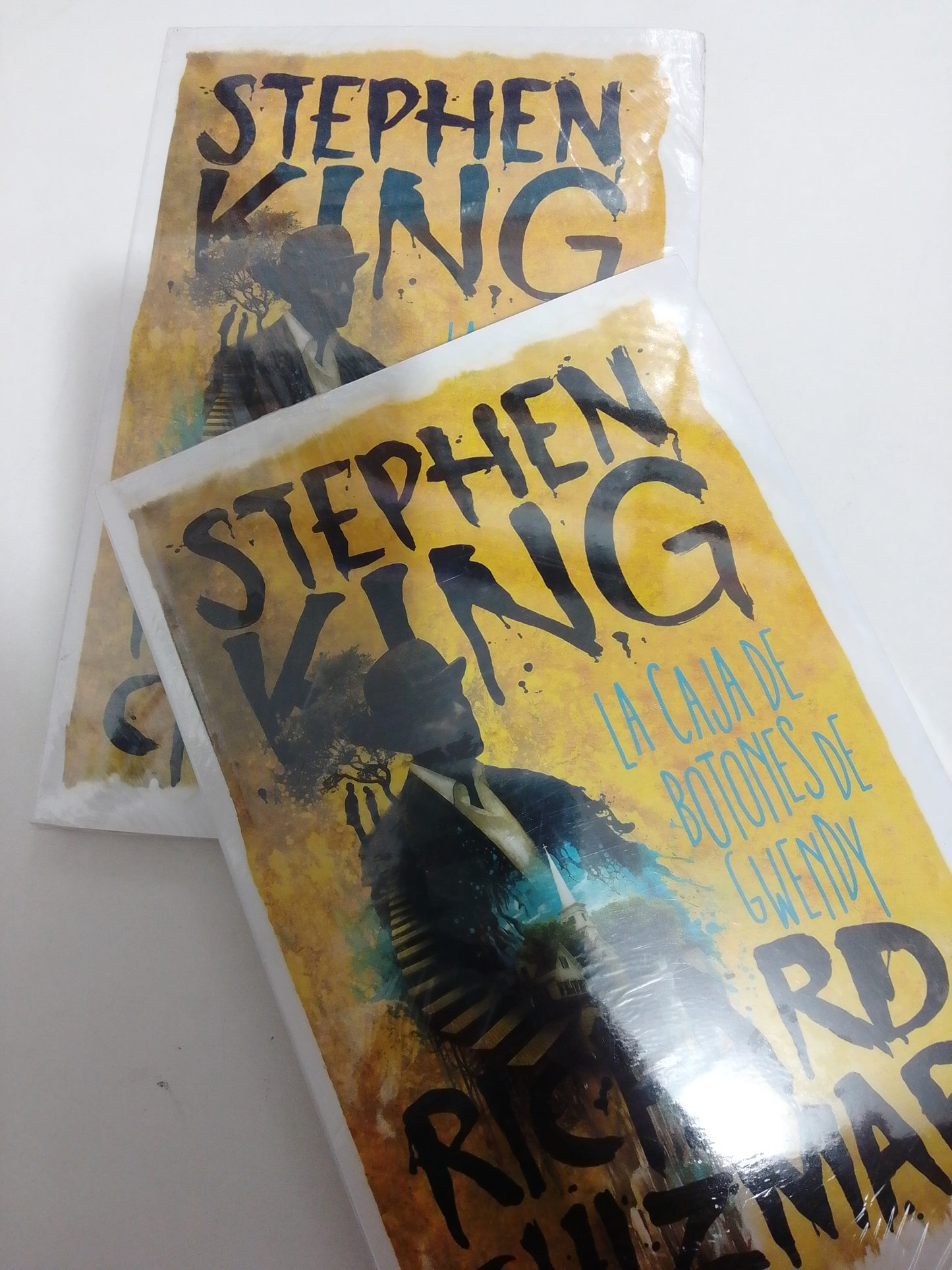 LA CAJA DE BOTONES DE GWENDY POR STEPHEN KING NUEVO JUAREZ