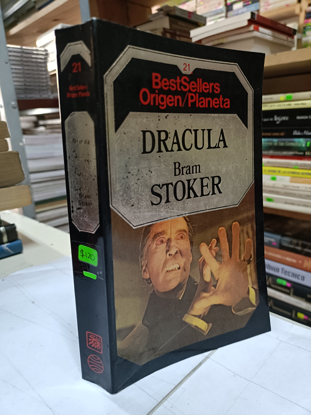 DRACULA POR BRAM STOKER USADO NOVELA LITERARIO 207