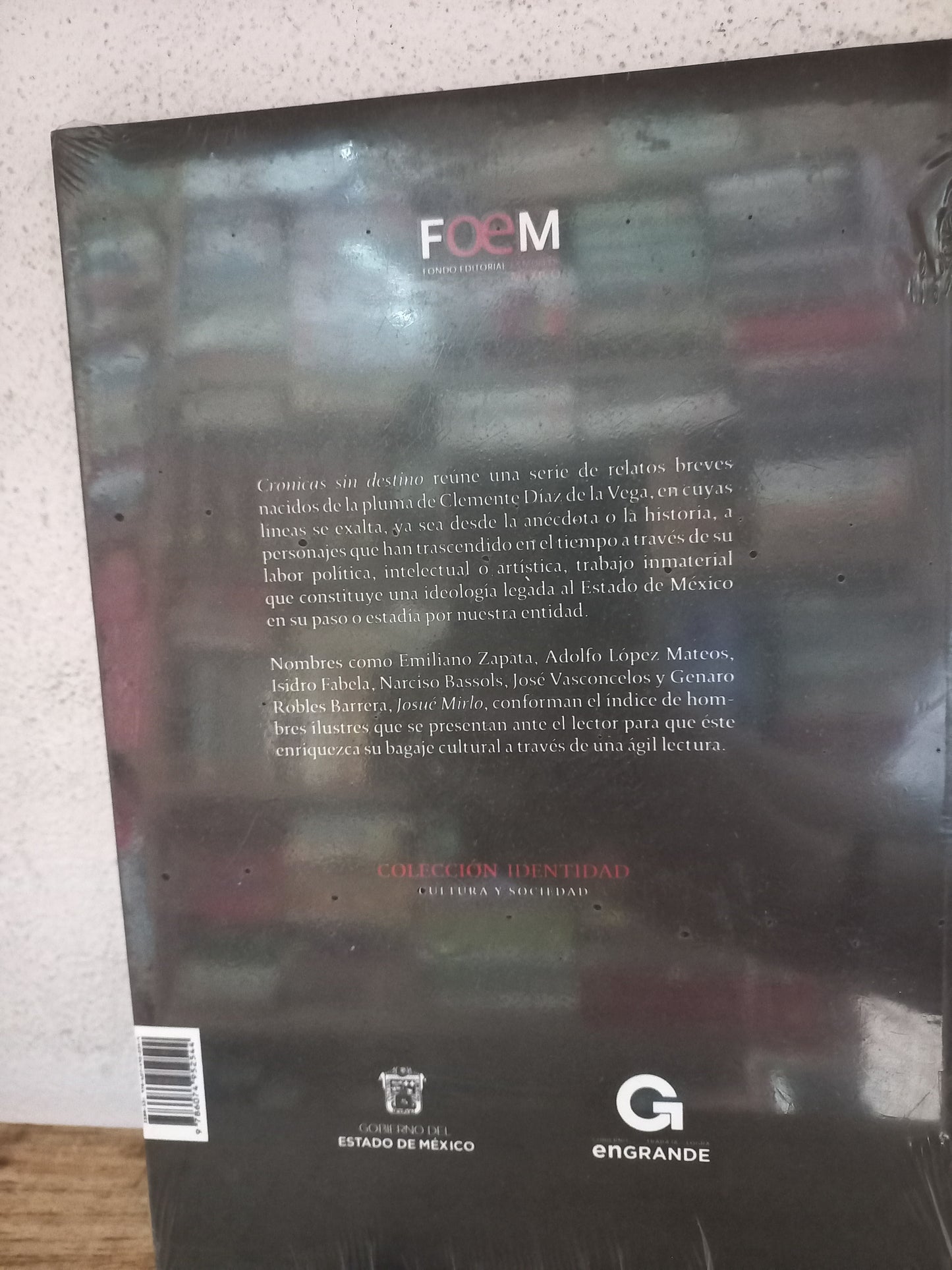 CRÓNICAS SIN DESTINO POR CLEMENTE DÍAZ DE LA VEGA NUEVO HISTORIA LITERARIO 305