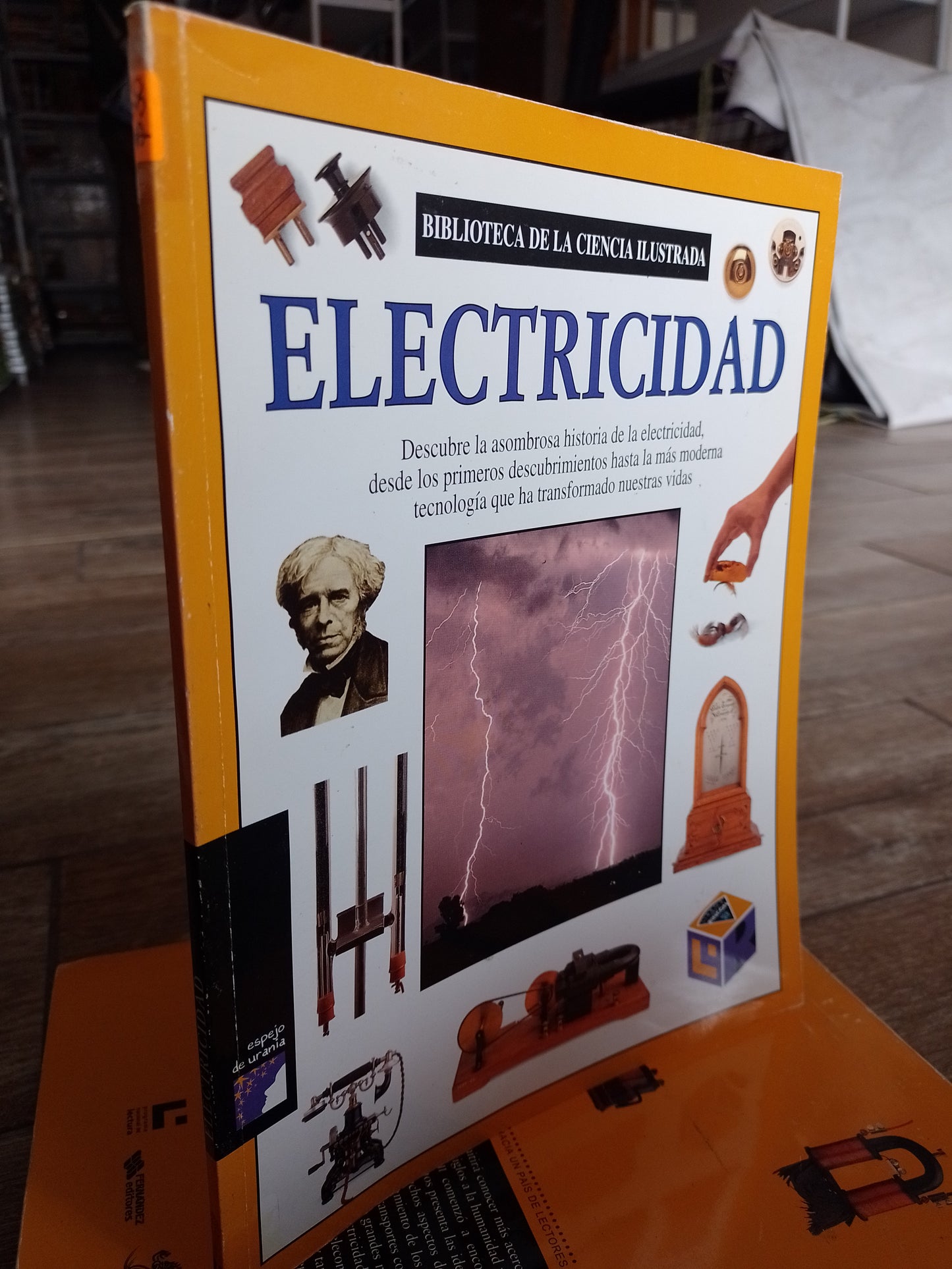 ELECTRICIDAD POR BIBLIOTECA DE LA CIENCIA ILUSTRADA USADO CIENCIA JUAREZ 515