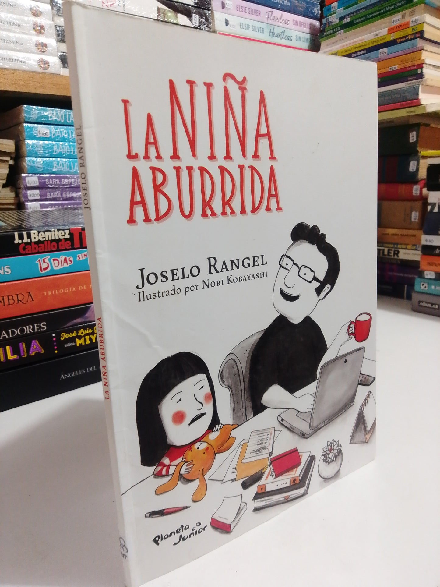 LA NIÑA ABURRIDA POR JOSELO RANGEL USADO INFANTIL JUAREZ