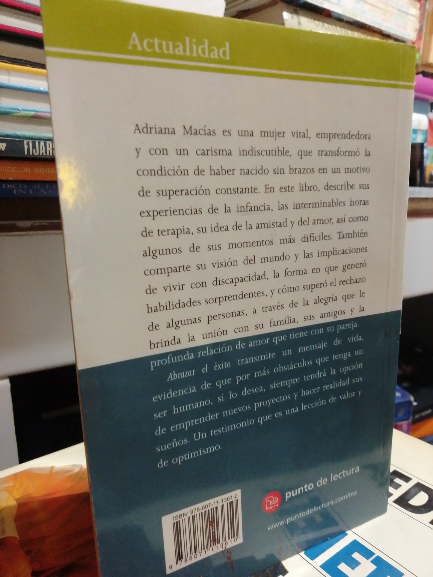 ABRAZA EL EXITO POR ADRIANA MACÍAS USADO SUPERACIÓN PERSONAL JUÁREZ