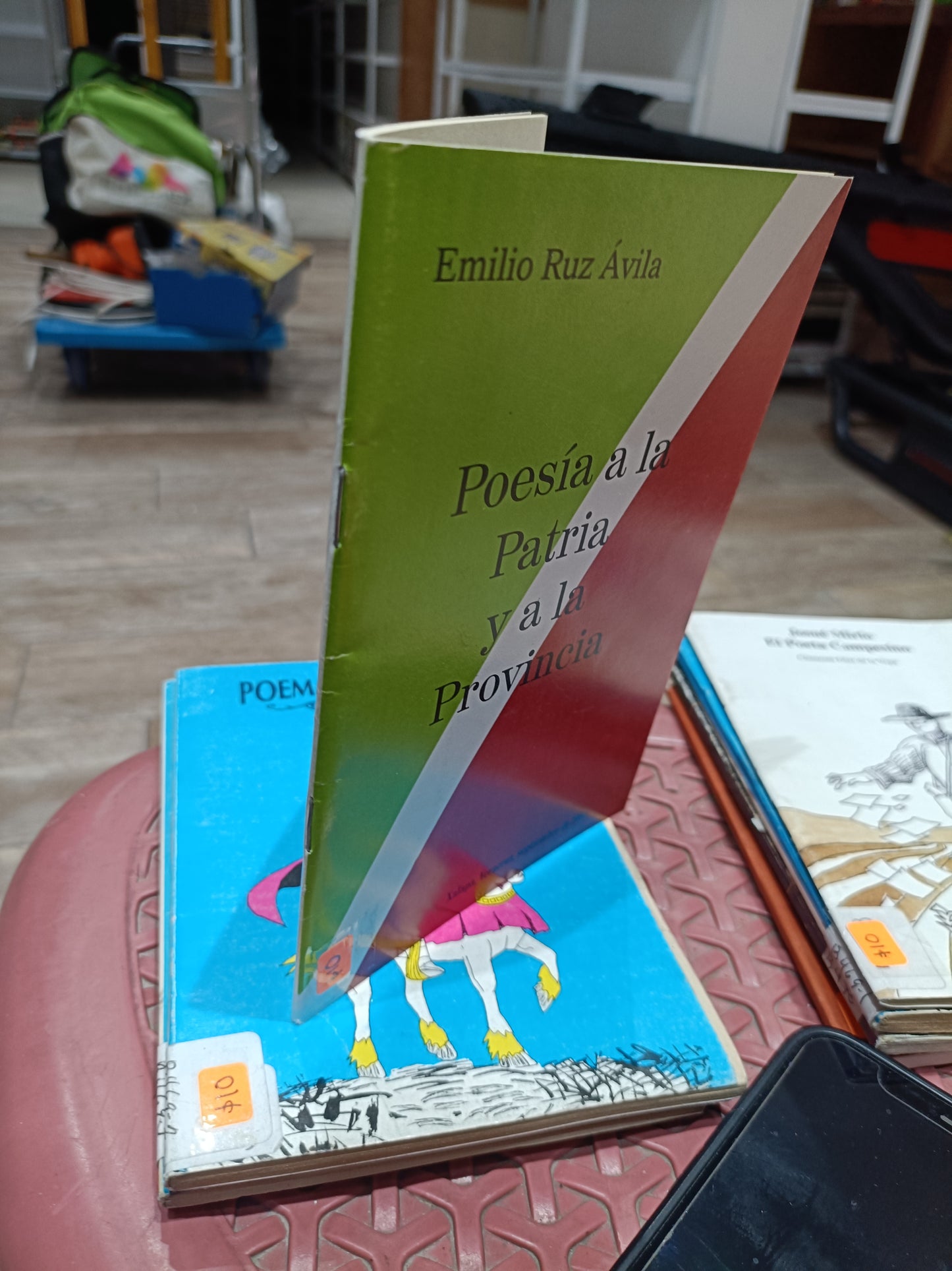 POESIA A LA PATRIA Y A LA PROVIDENCIA PIR EMILIO RUZ AVILA USADO POESIA JUAREZ 515