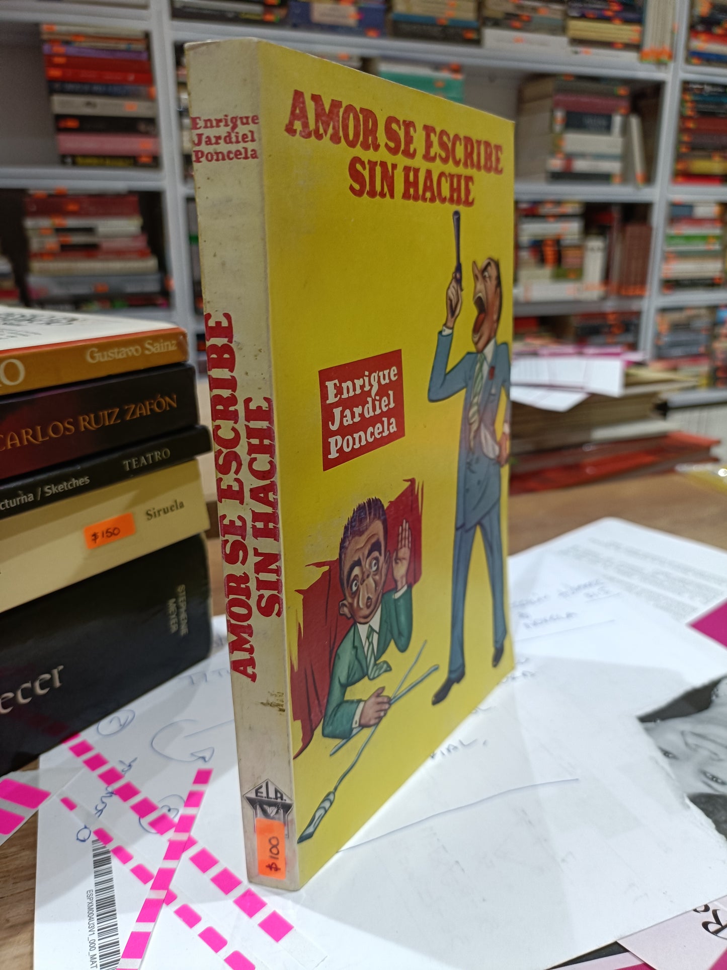 AMOR SE ESCRIBE SIN HACHE POR ENRIQUE JADIEL PONCELA USADO NOVELA JUAREZ 515