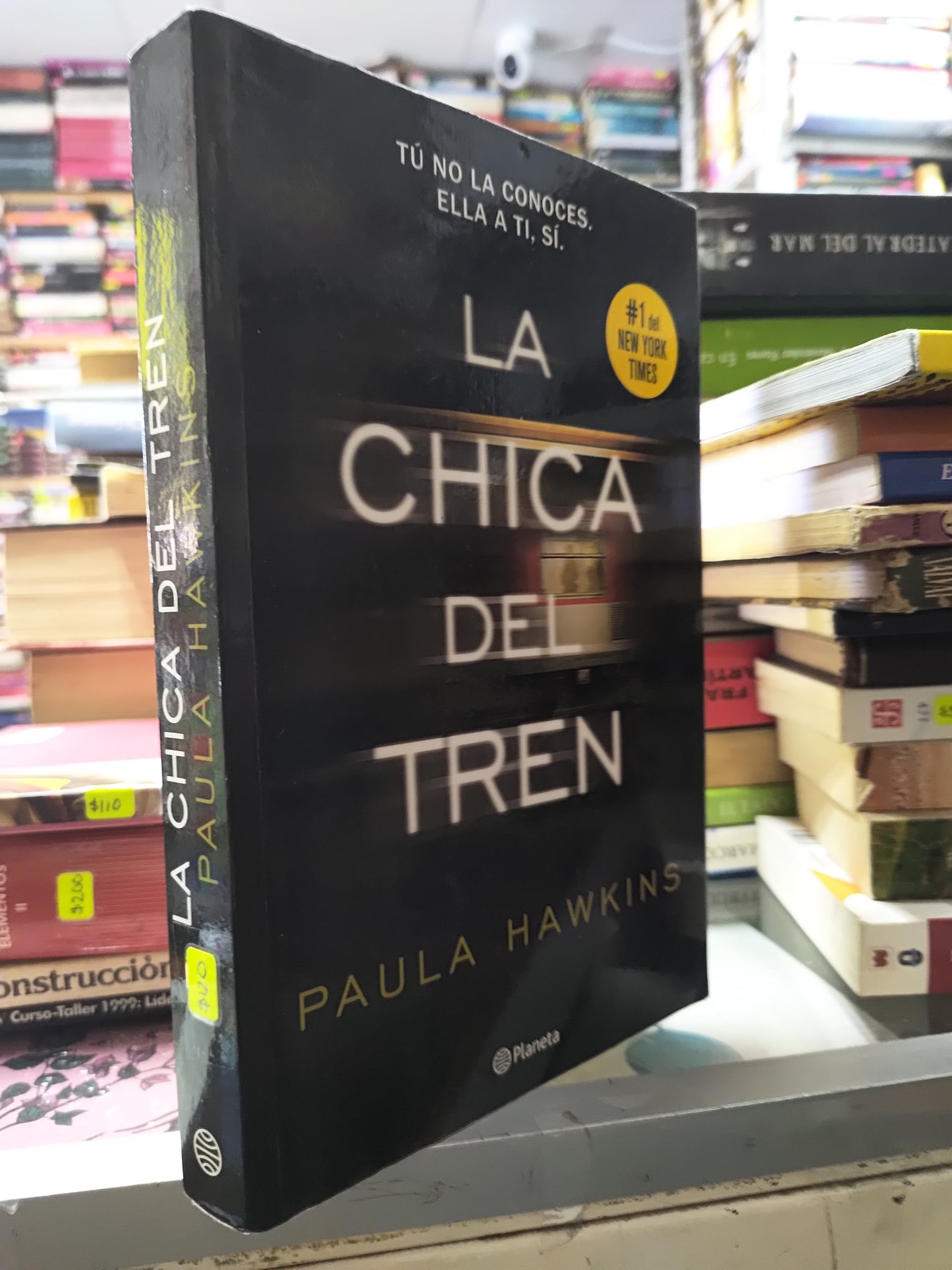 LA CHICA DEL TREN POR PAULA HAWKINS USADO NOVELAS JUAREZ 507