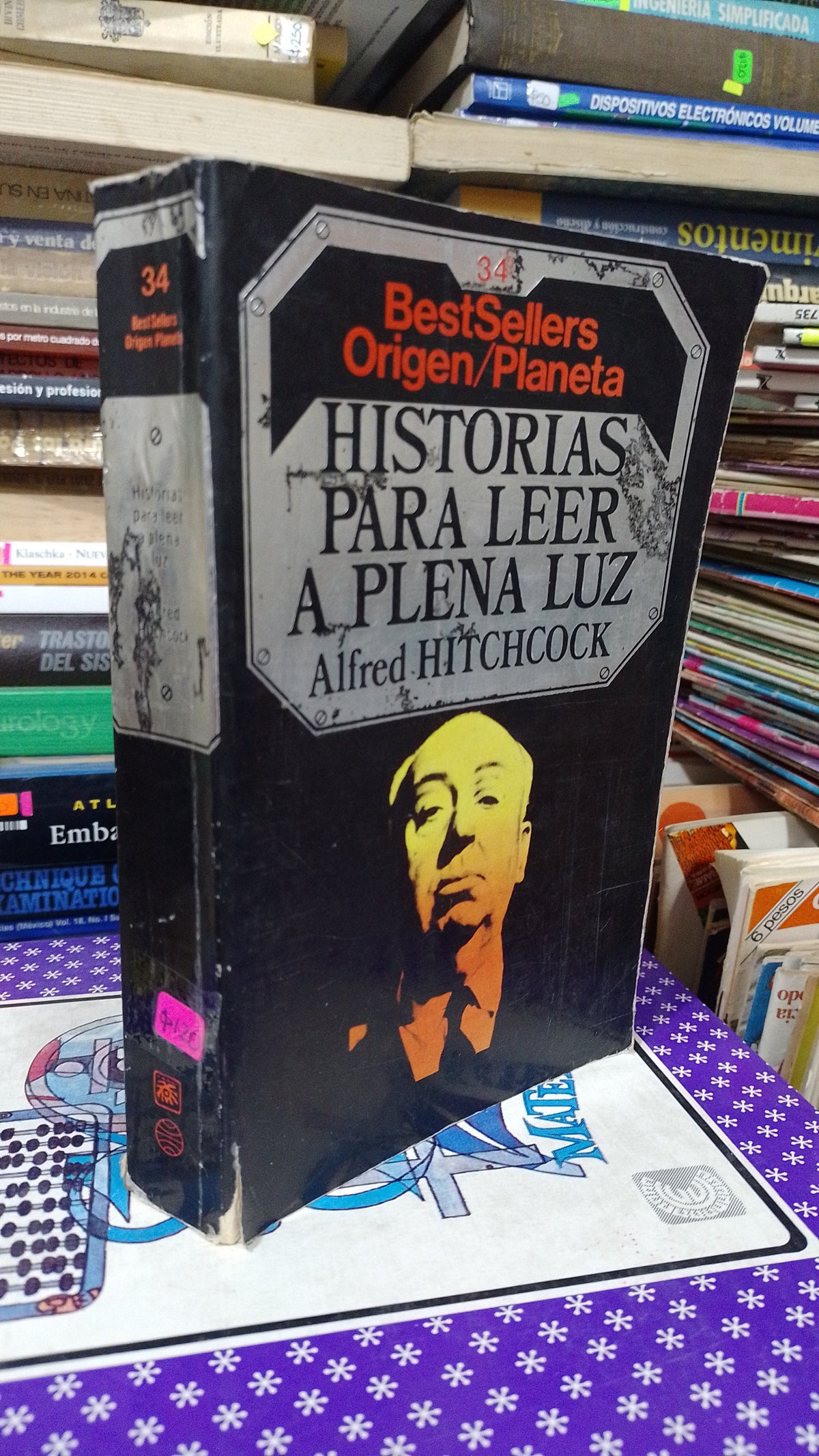 HISTORIAS PARA LEER A PLENA LUZ POR ALFRED HITCHCOCK USADO NOVELA JUAREZ 515