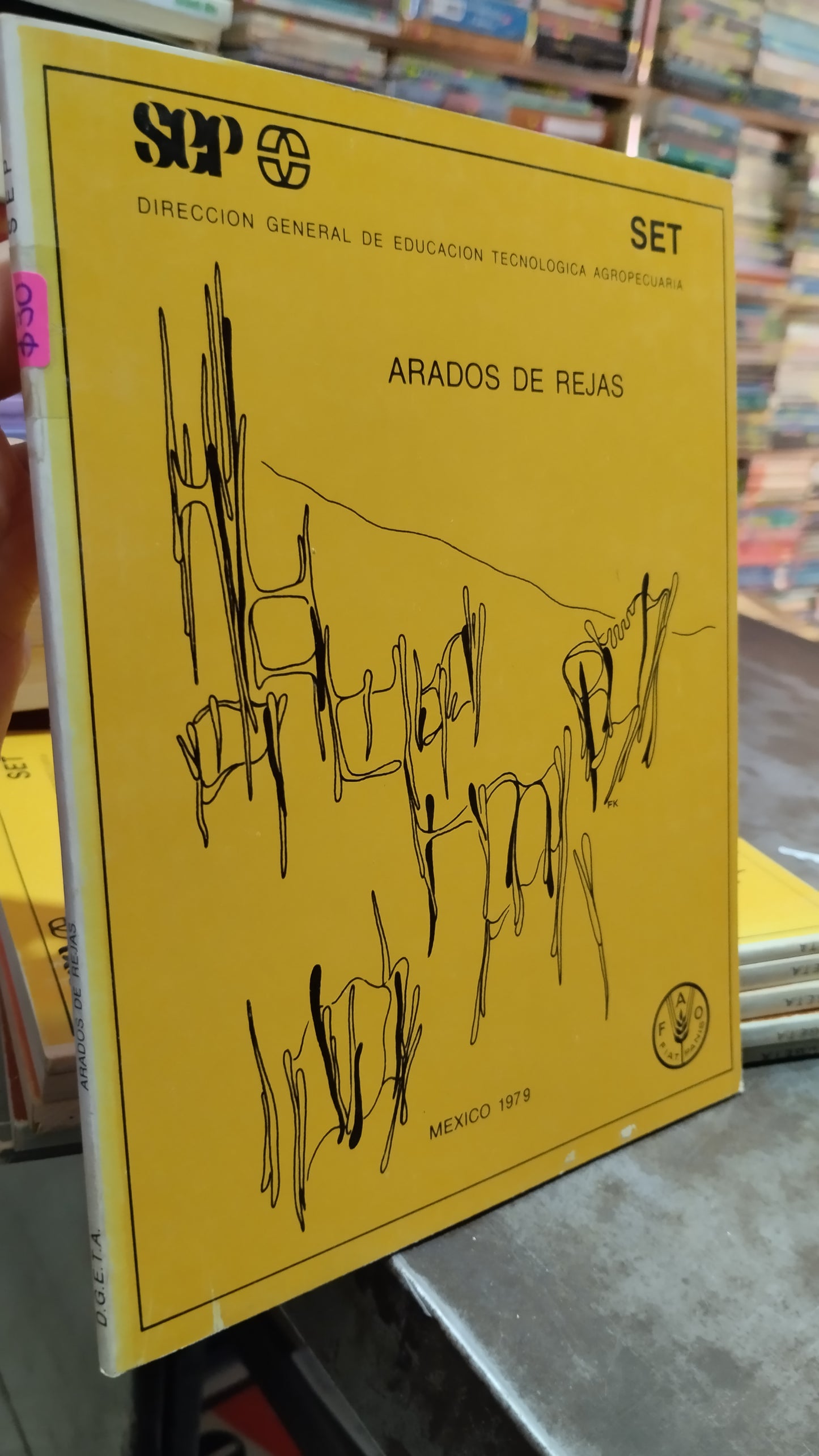 ARADOS DE REJAS LIBRO USADO AGRICULTURA ALDAMA