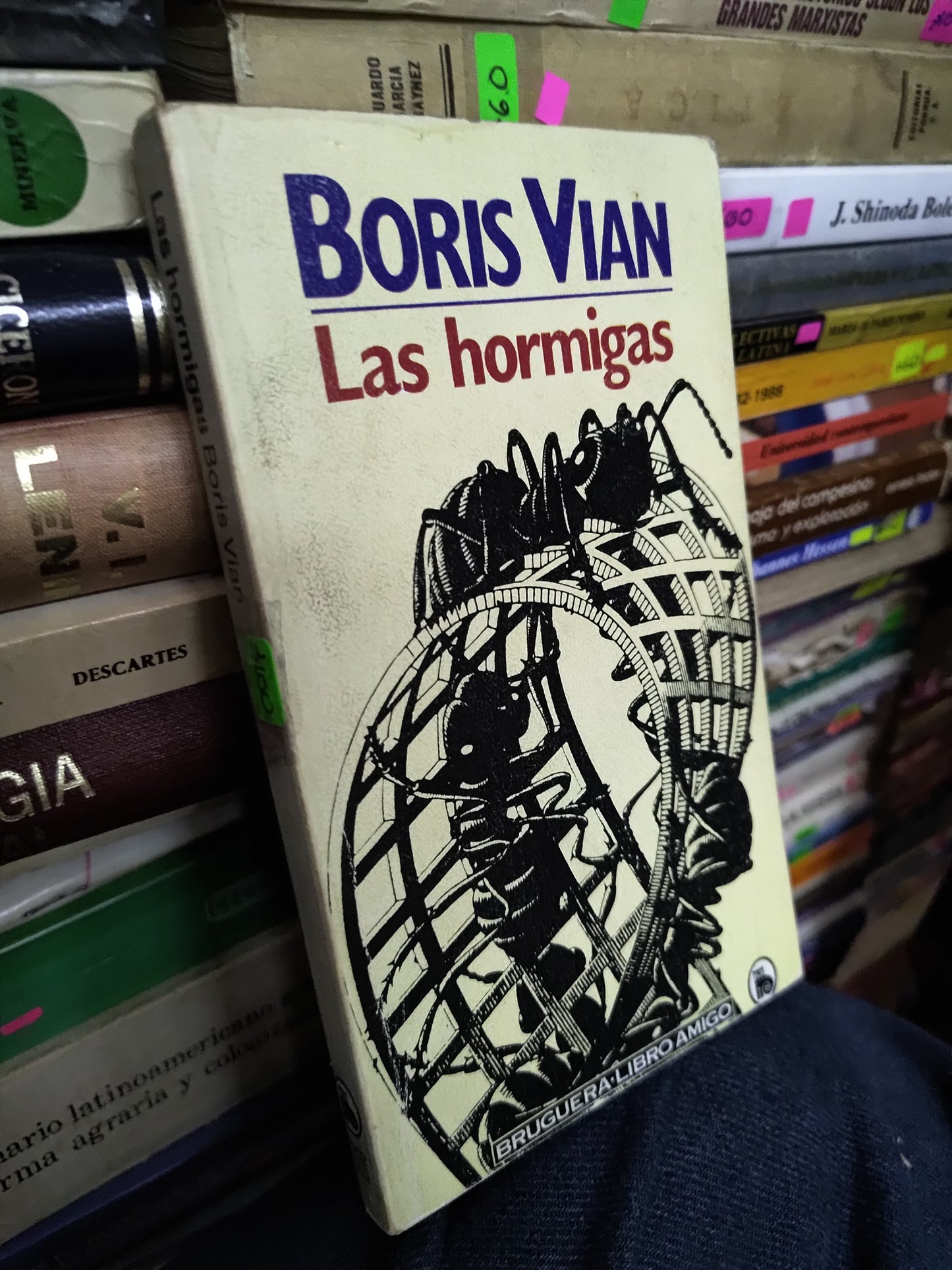 LAS HORMIGAS POR BORIS VIAN USADO NOVELAS LITERARIO 207