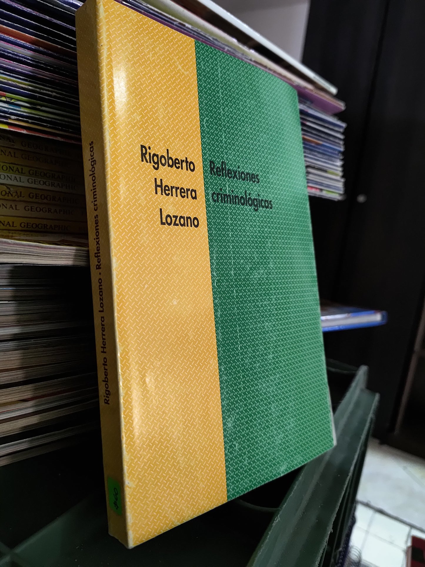 REFLEXIONES CRIMINOLOGICAS POR RIGOBERTO HERRERA LOZANO USADO DERECHO JUAREZ 515