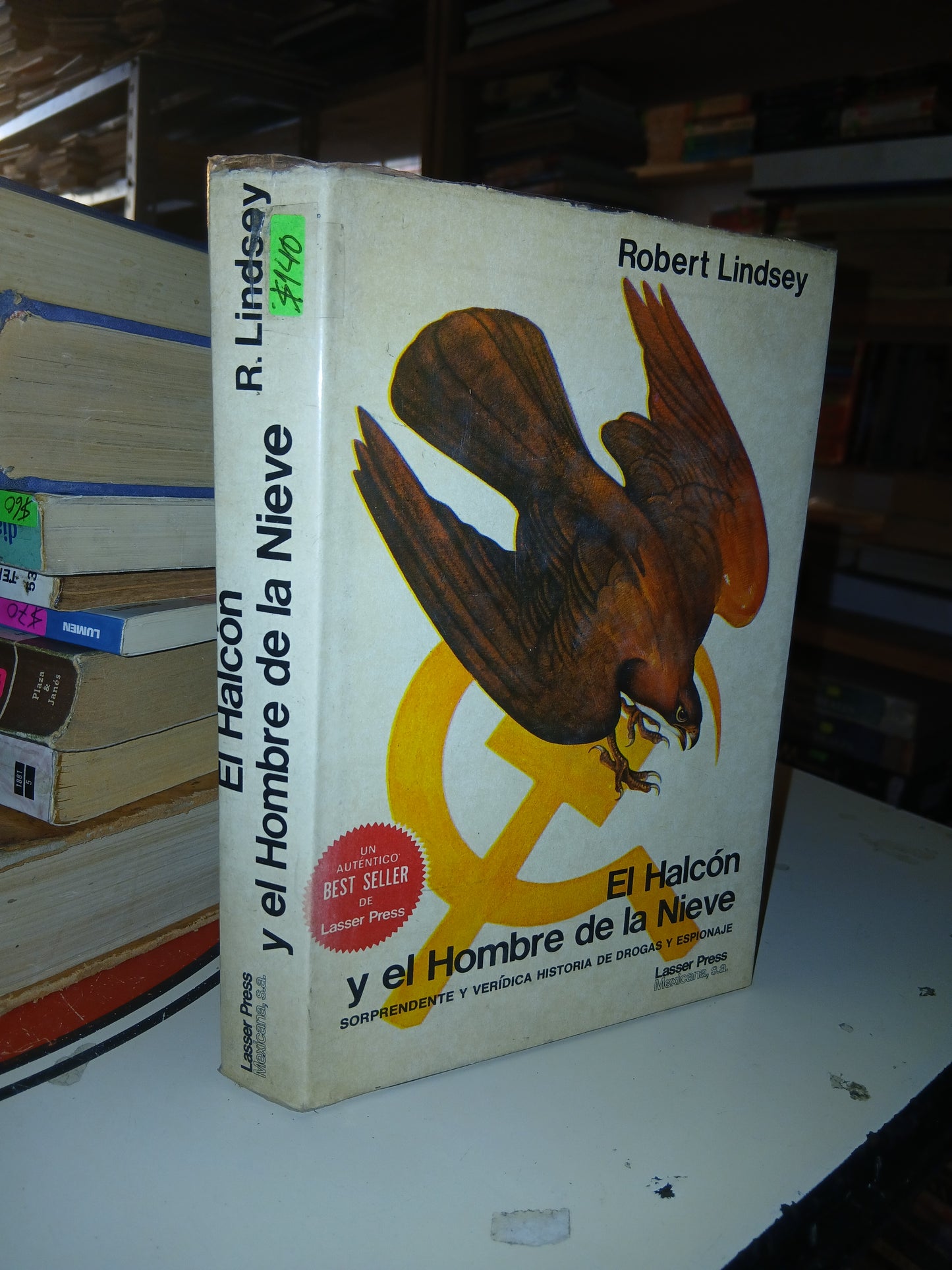 EL HALCÓN Y EL HOMBRE DE LA NIEVE POR ROBERT LINDSEY USADO NOVELA LITERARIO 207