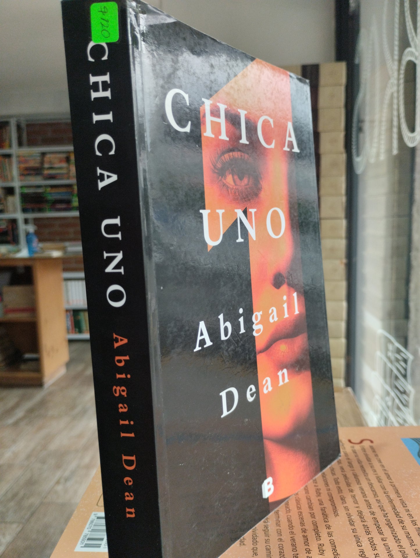 CHICA UNO ABIGAIL DEAN USADO NOVELAS JUAREZ 515
