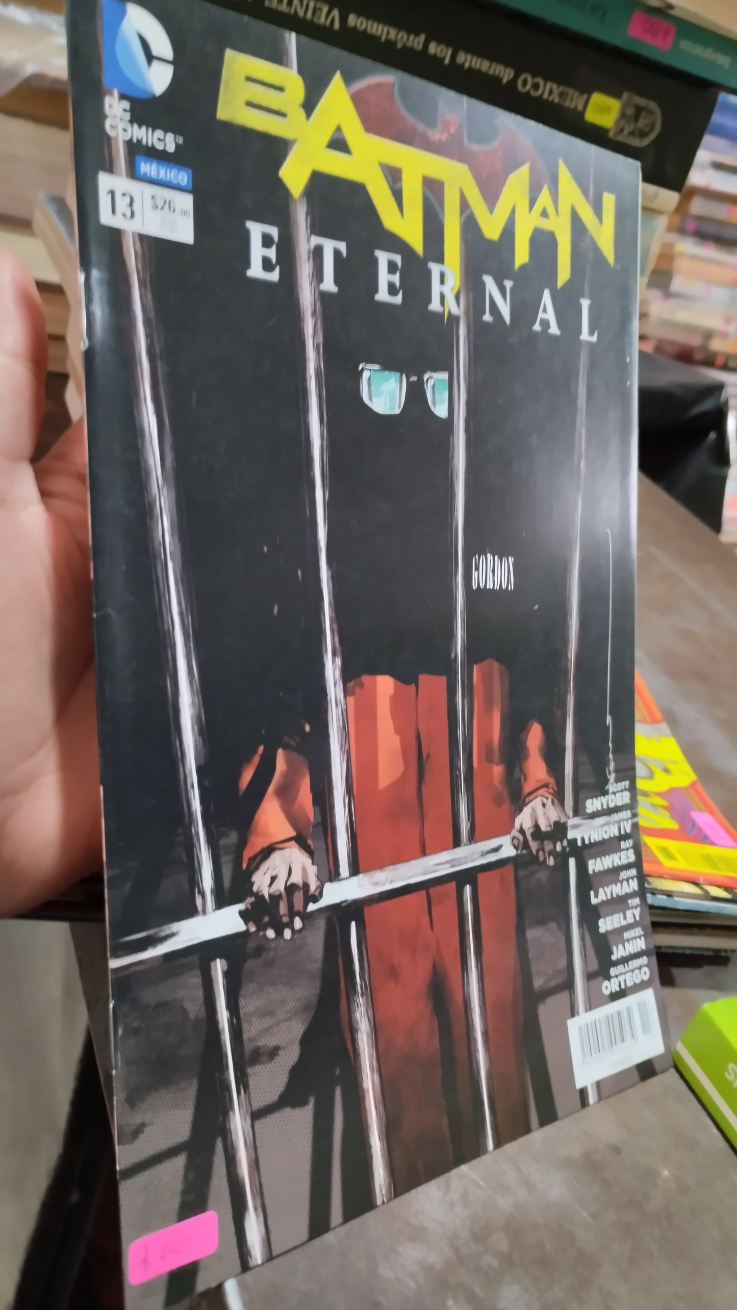 BATMAN ETERNAL 13 LIBRO USADO NOVELAS ALDAMA