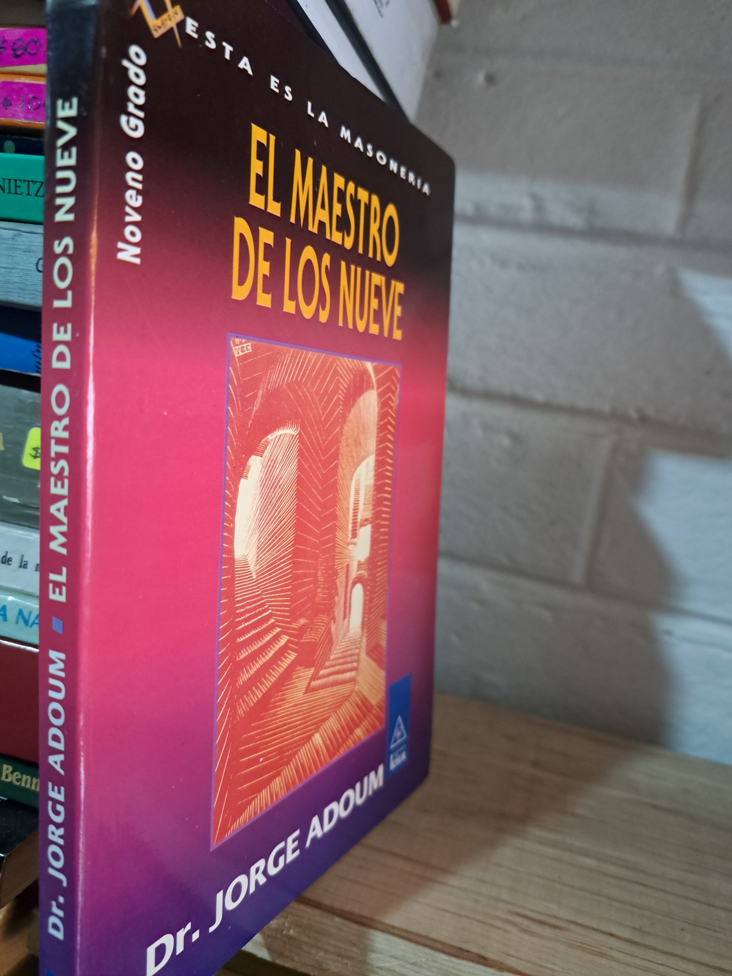 ESTA ES LA MASONERÍA EL MAESTRO DE LOS NUEVE JORGE ADOUM USADO MASONERÍA ALDAMA