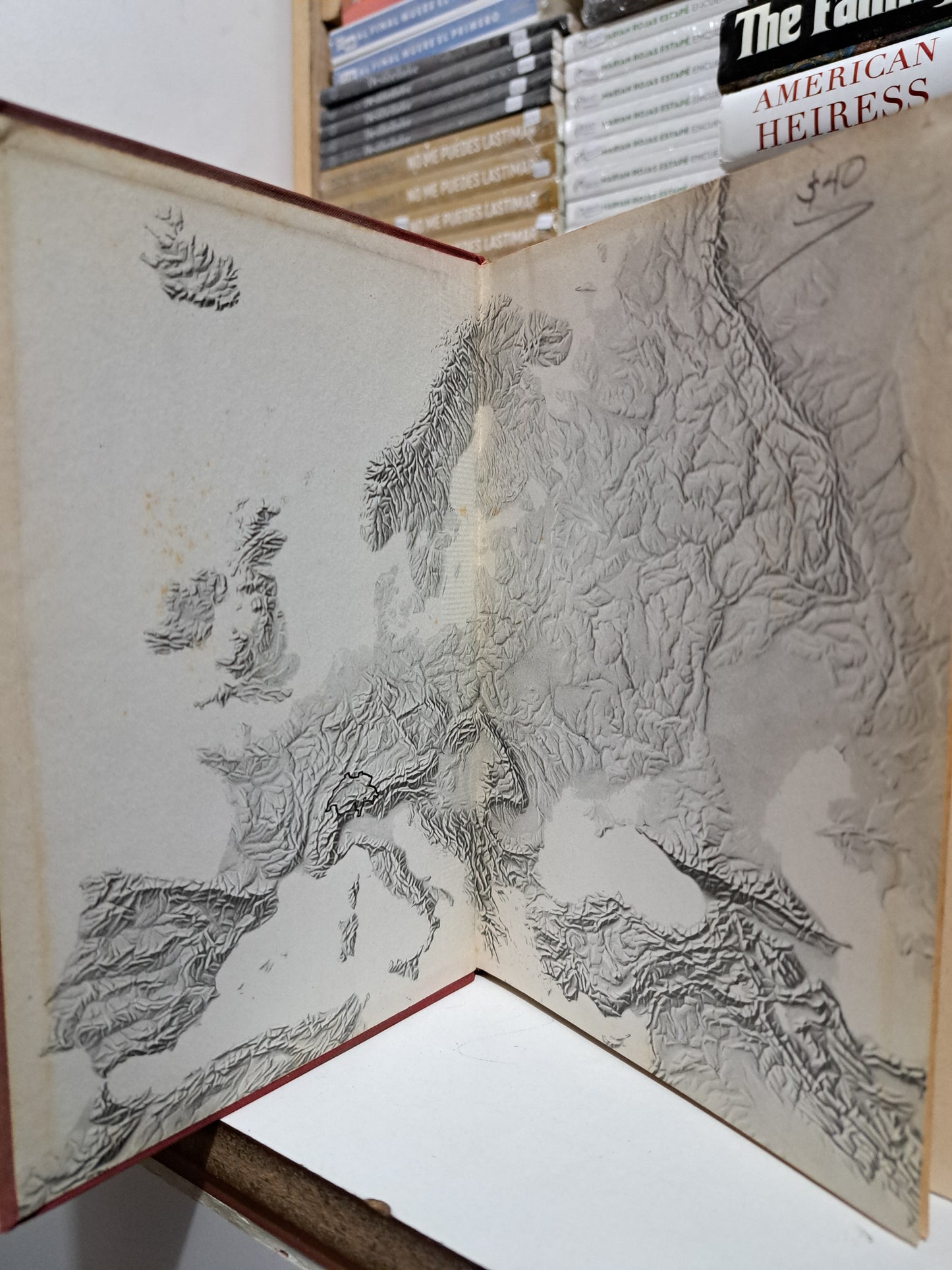 LA SUIZA USADO NOVELA JUÁREZ