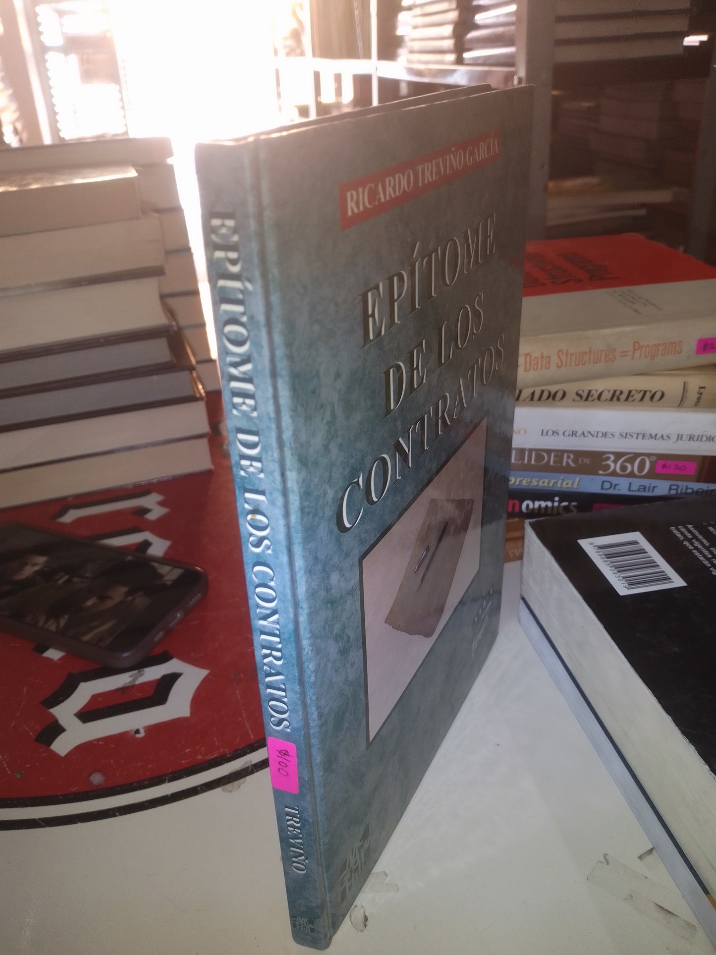 EPITOME DE LOS CONTRATOS POR RICARDO TREVIÑO GARCIA USADO DERECHO LITERARIO 207