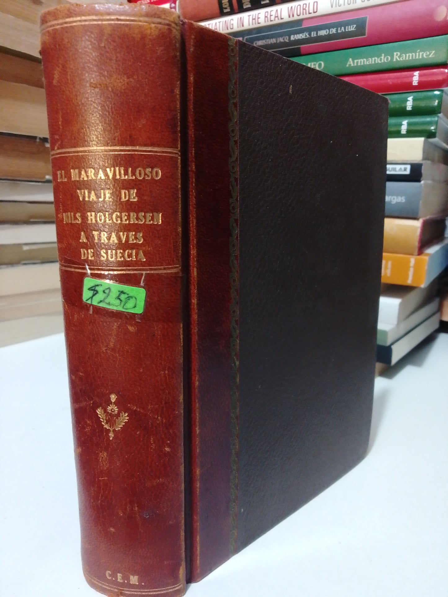 EL MARAVILLOSO VIAJE DE NILS HOLGERSEN A TRAVÉS DE SUECIA POR SERMA LANGERLOFF USADO NOVELA JUÁREZ