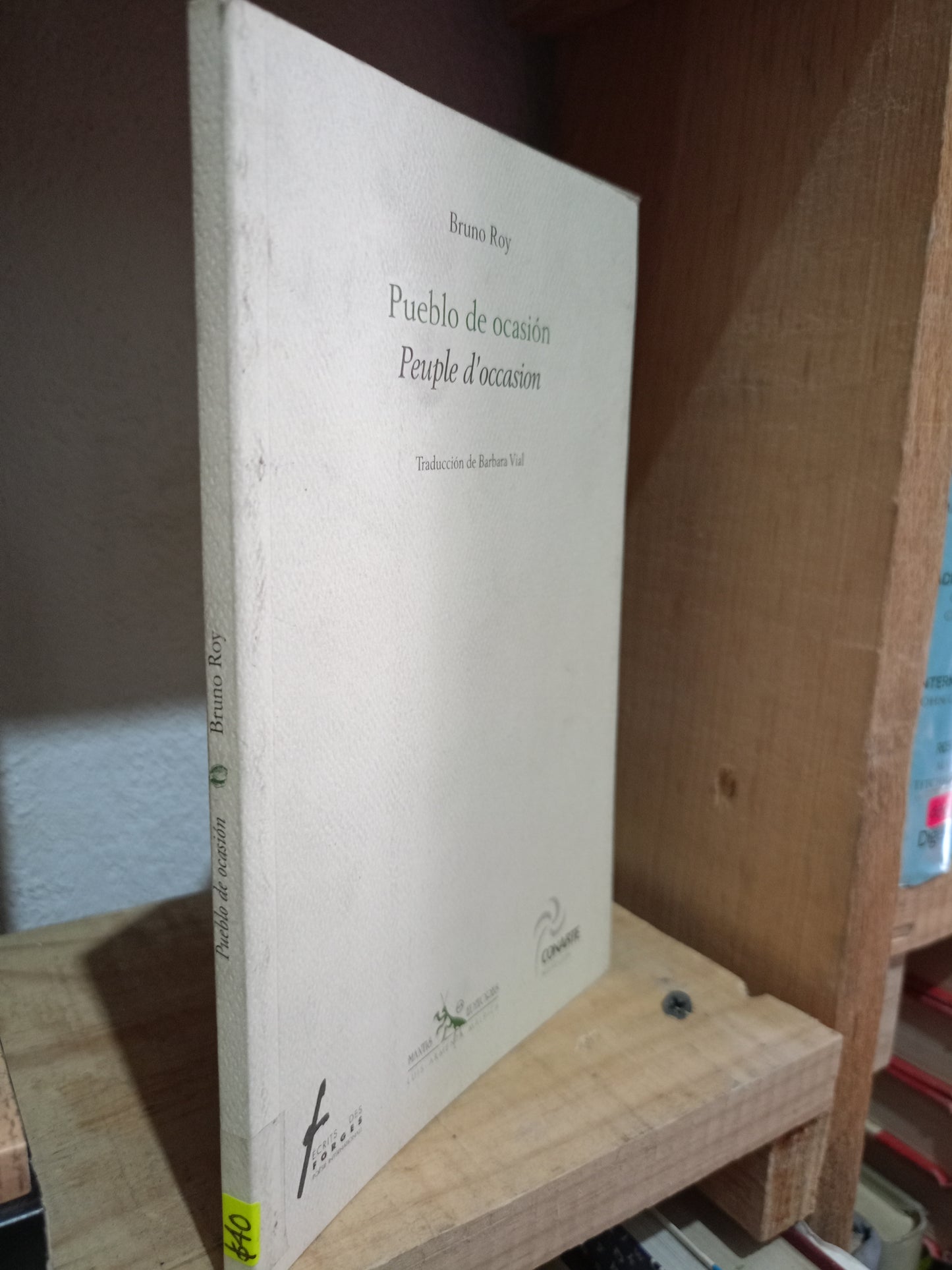 PUEBLO DE OCASION POR BRUNO ROY USADO POESIA LITERARIO #305