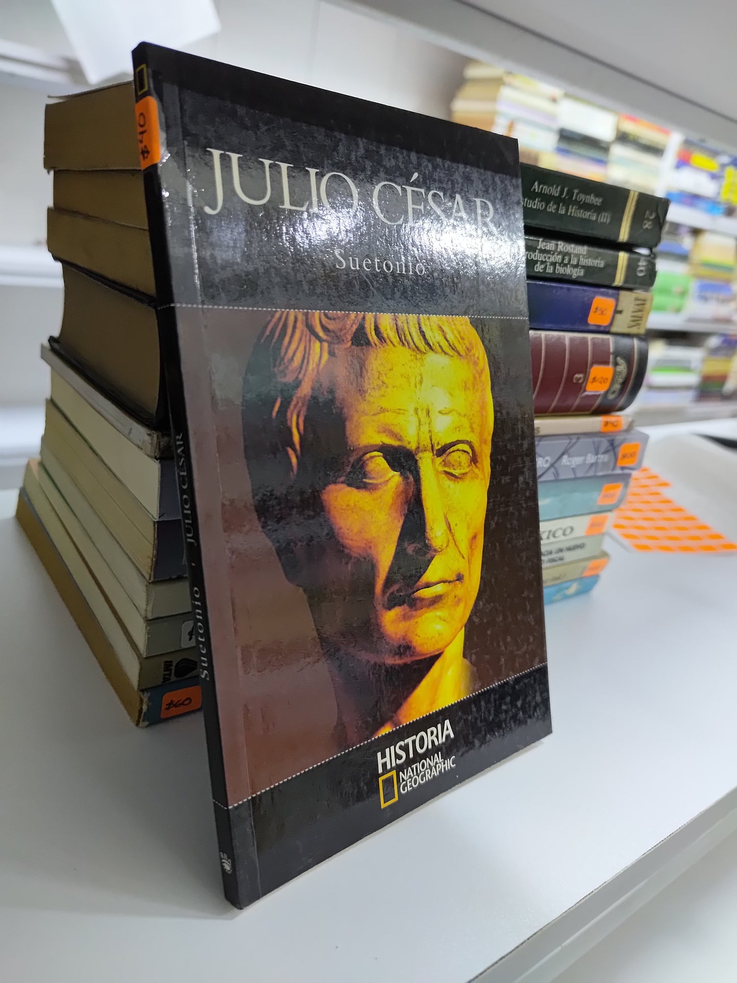 JULIO CESAR  POR SUETONIO USADO HISTORIA JUAREZ 515