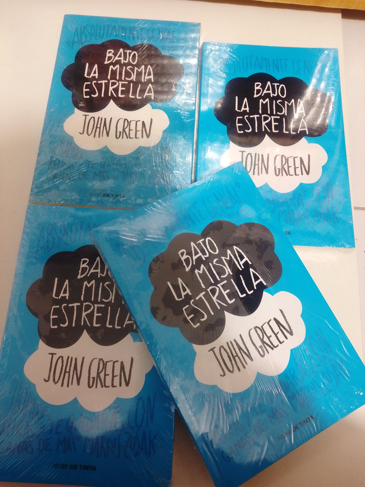 BAJO LA MISMA ESTRELLA POR JOHN GREEN NUEVO JUAREZ