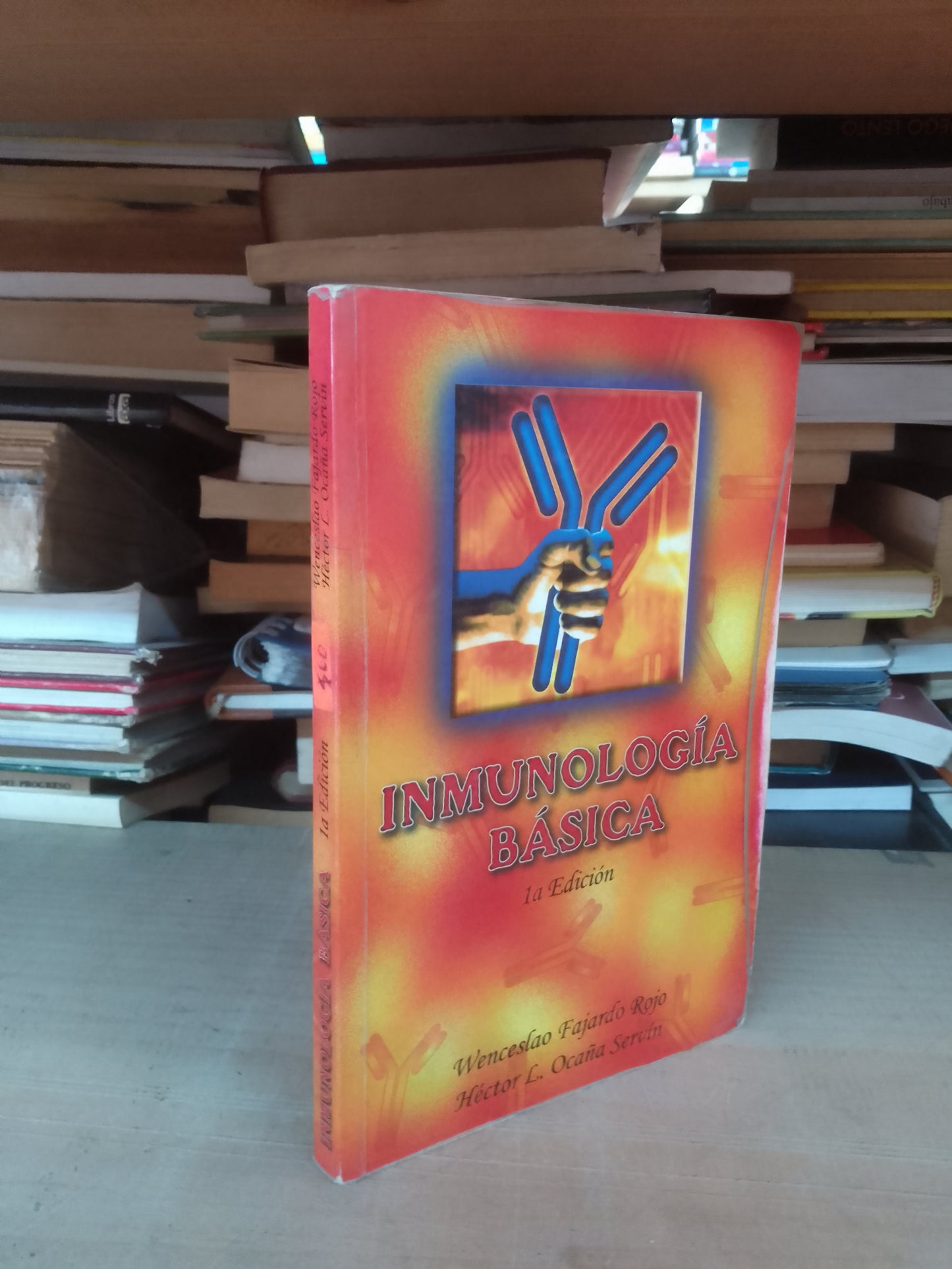 INMUNOLOGÍA BÁSICA POR WENCESLAO FAJARDO ROJO Y HÉCTOR L. OCAÑA SERVÍN USADO MEDICINA LITERARIO 207