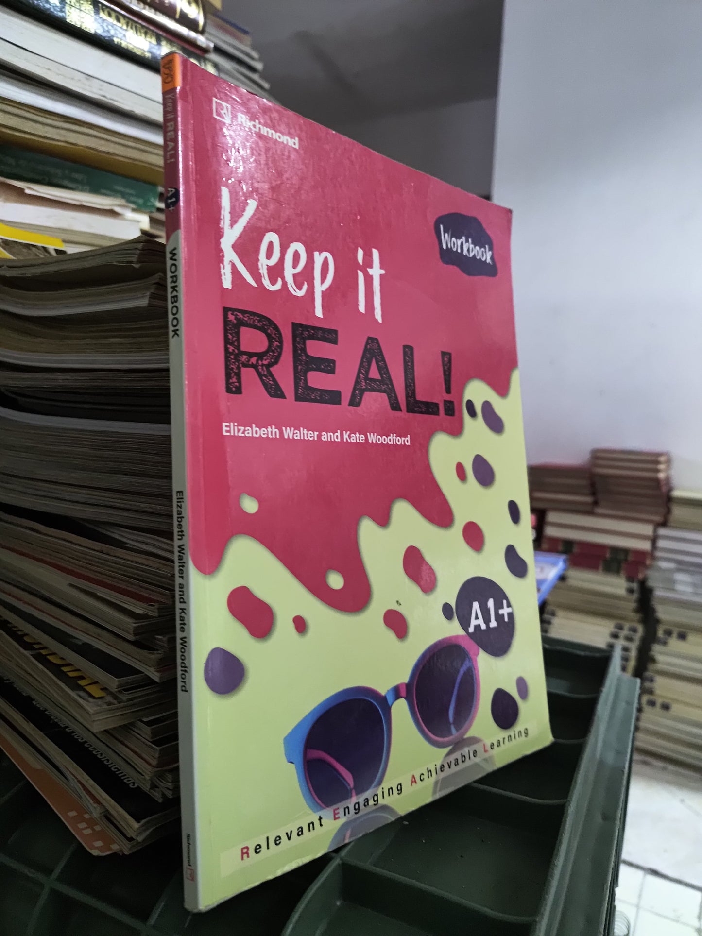KEEP IT REAL POR ELIZABETH WALTER USADO IDIOMAS JUAREZ 515