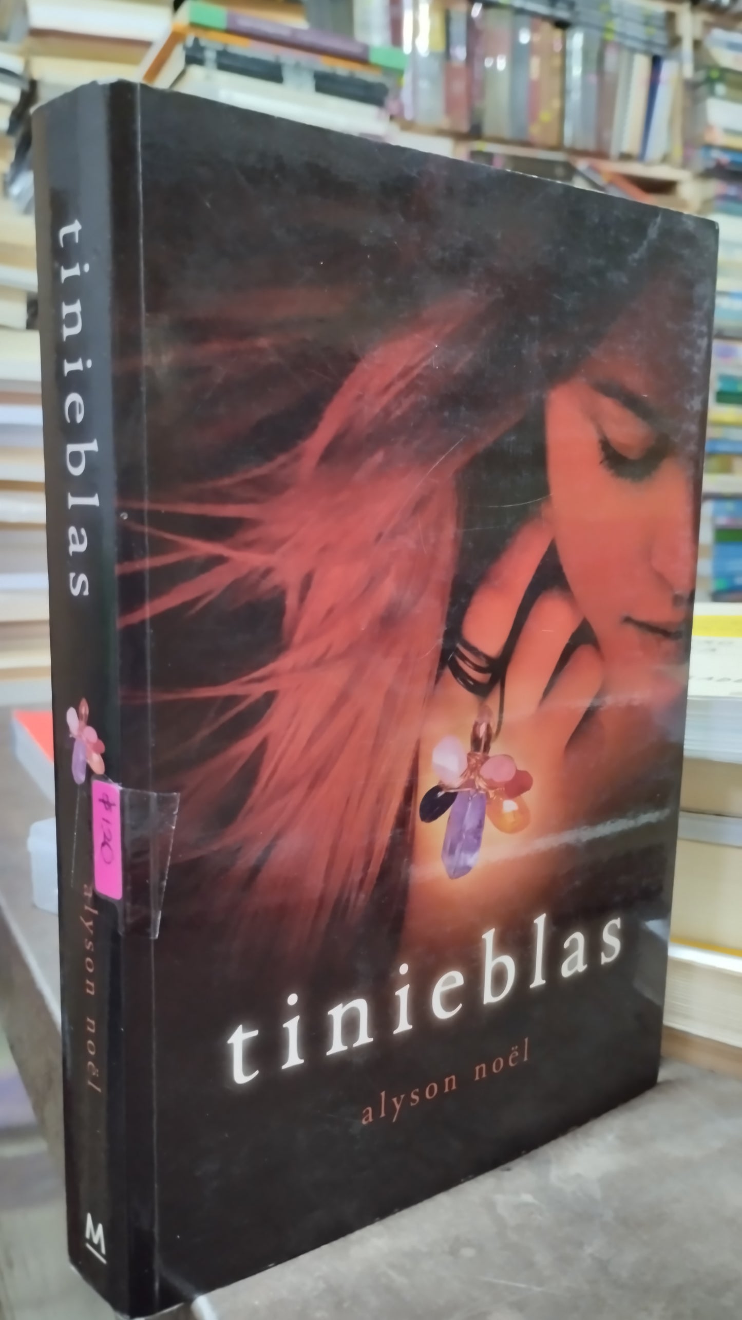TINIEBLAS POR ALYSON NOEL LIBRO USADO NOVELAS ALDAMA