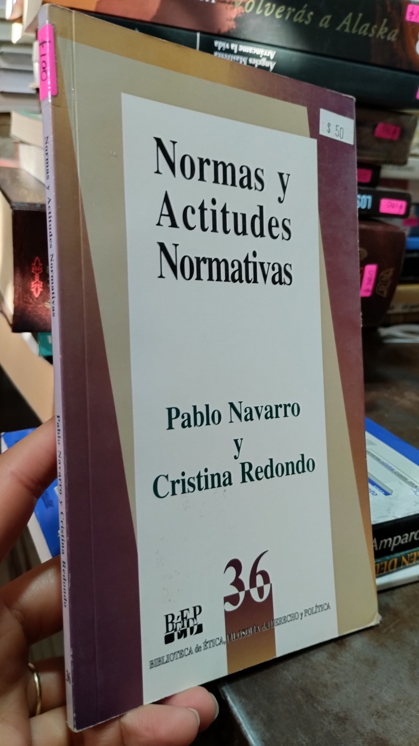 NORMAS Y ACTITUDES NORMATIVAS POR PABLO MAVARRO USADO DERECHO ALDAMA