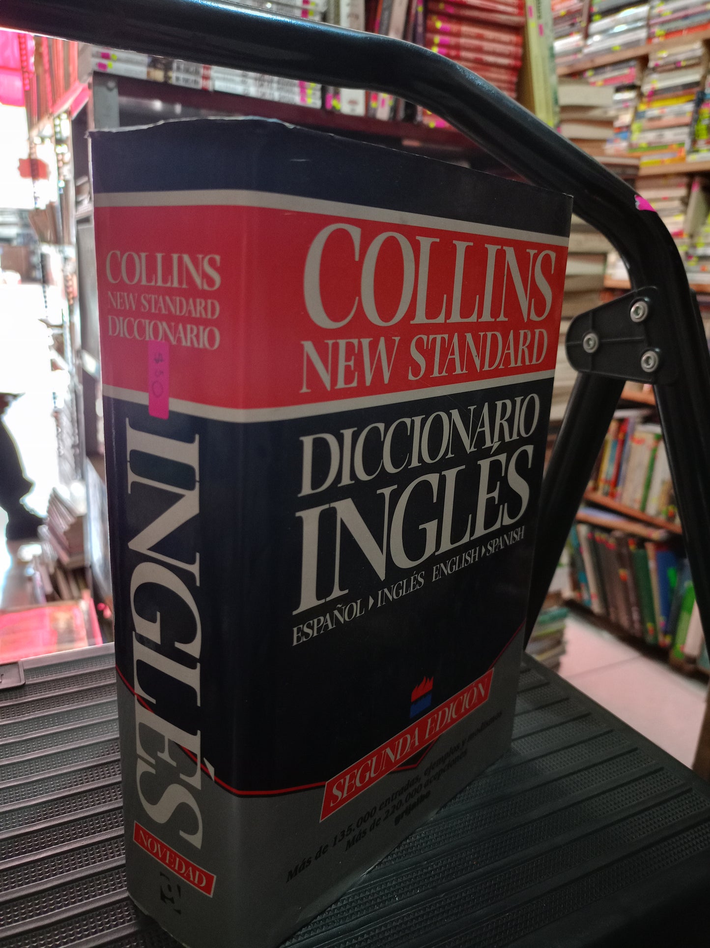 DICCIONARIO INGLES COLLINS NEW STANDAR USADO IDIOMAS LITERARIO 305