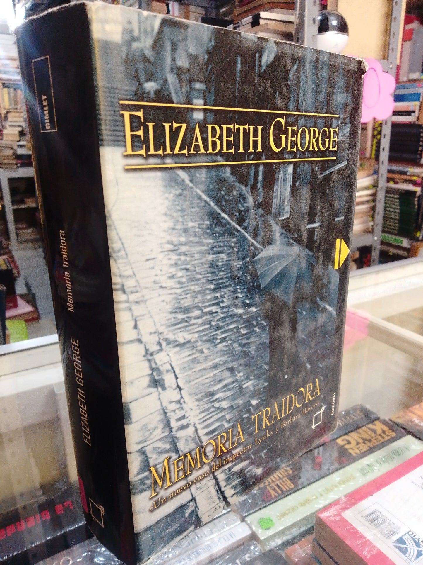 MEMORIA TRAIDORA POR ELIZABETH GEORGE USADO NOVELAS JUAREZ